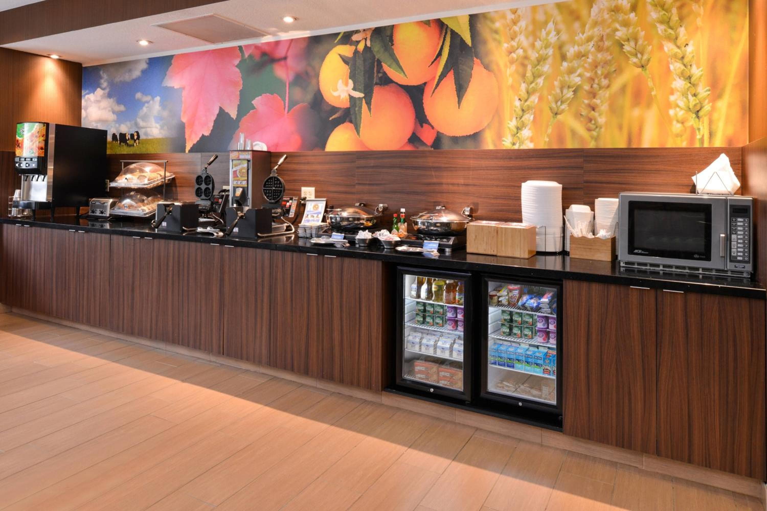 Fairfield Inn Orlando Airport — 29