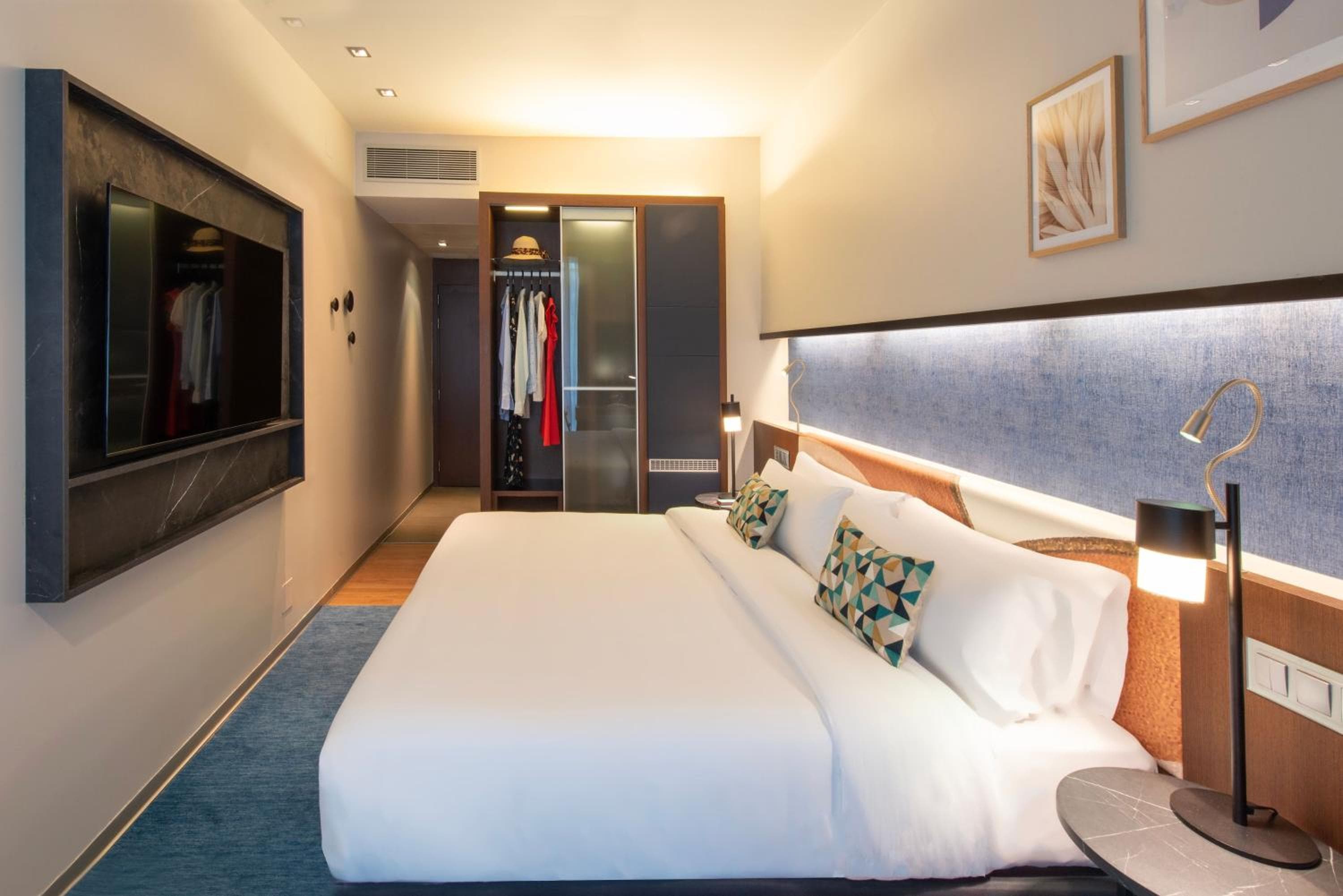 Crowne Plaza Madrid - Centre Retiro by IHG — 10