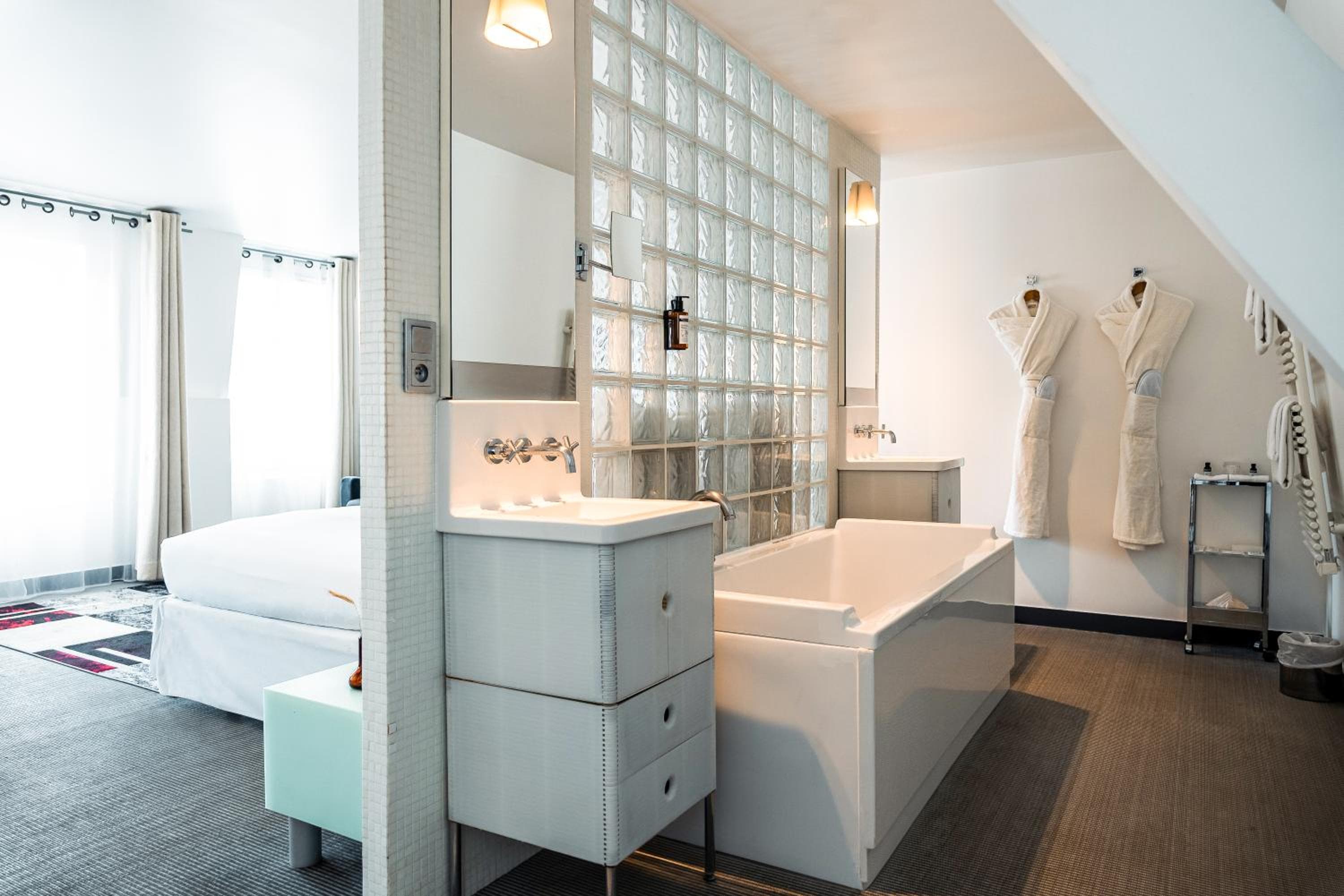 Kube Hotel París - Bar de hielo — 28