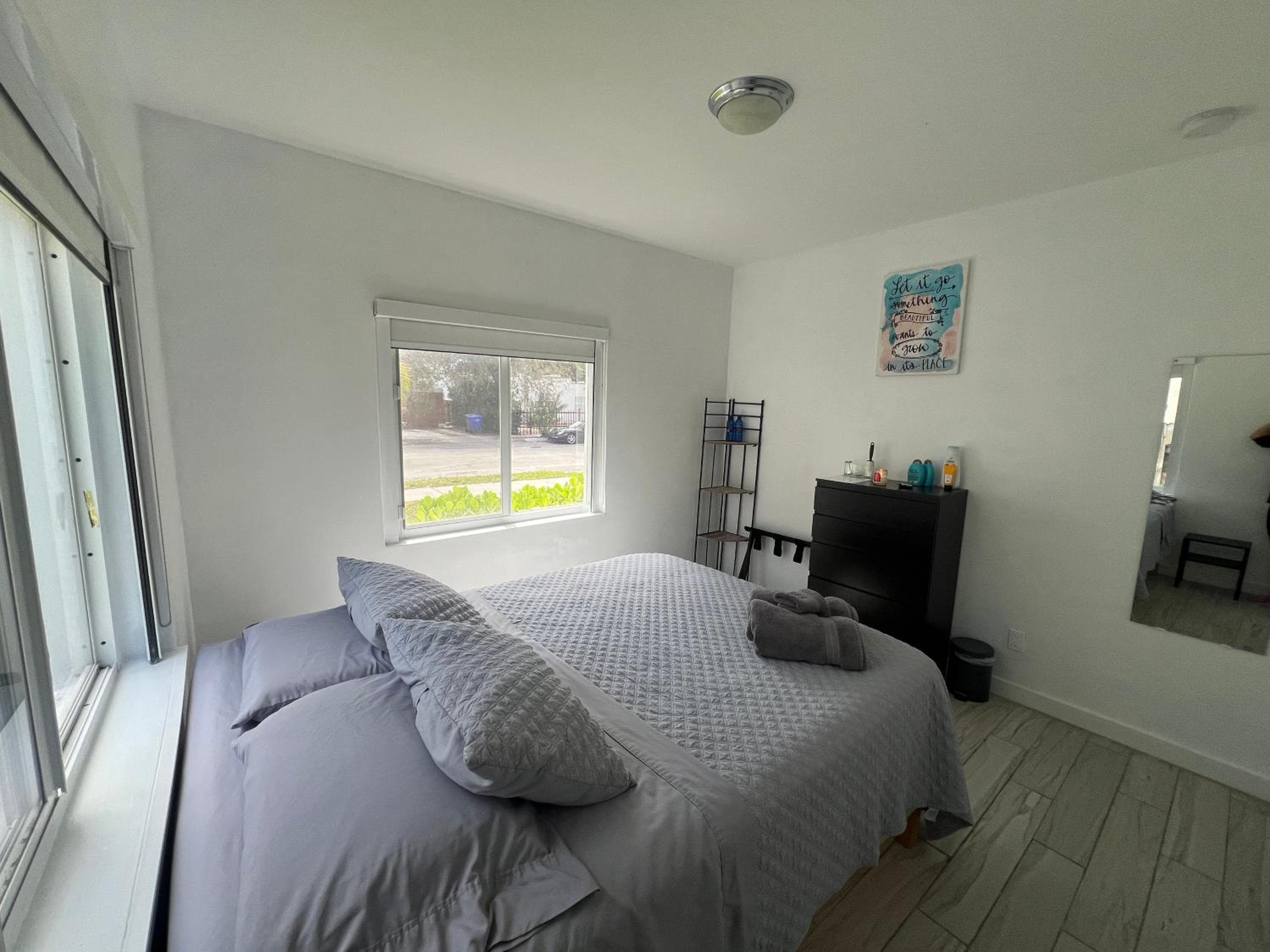 Cozy room in a quiet home — 6