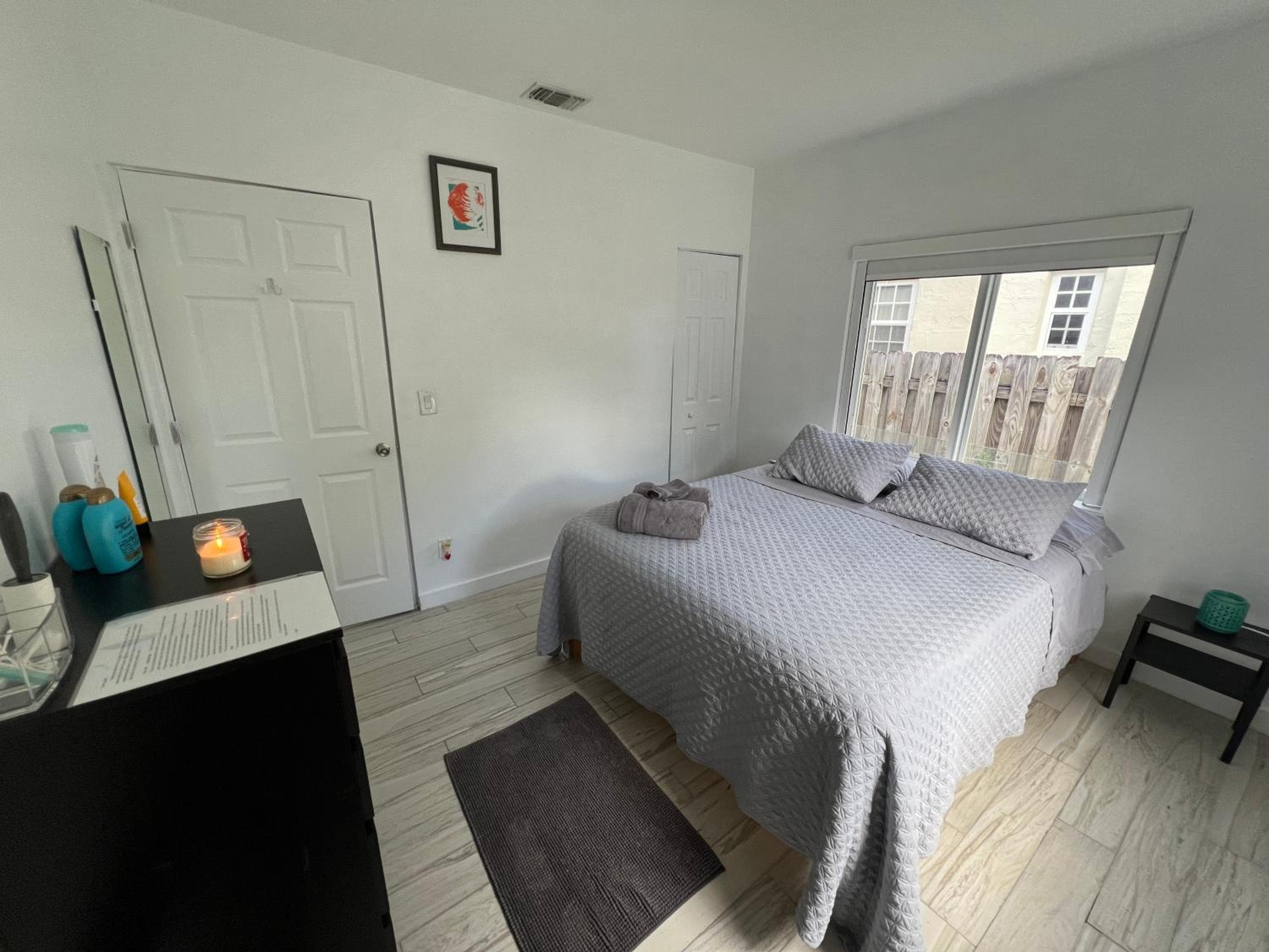 Cozy room in a quiet home — 2