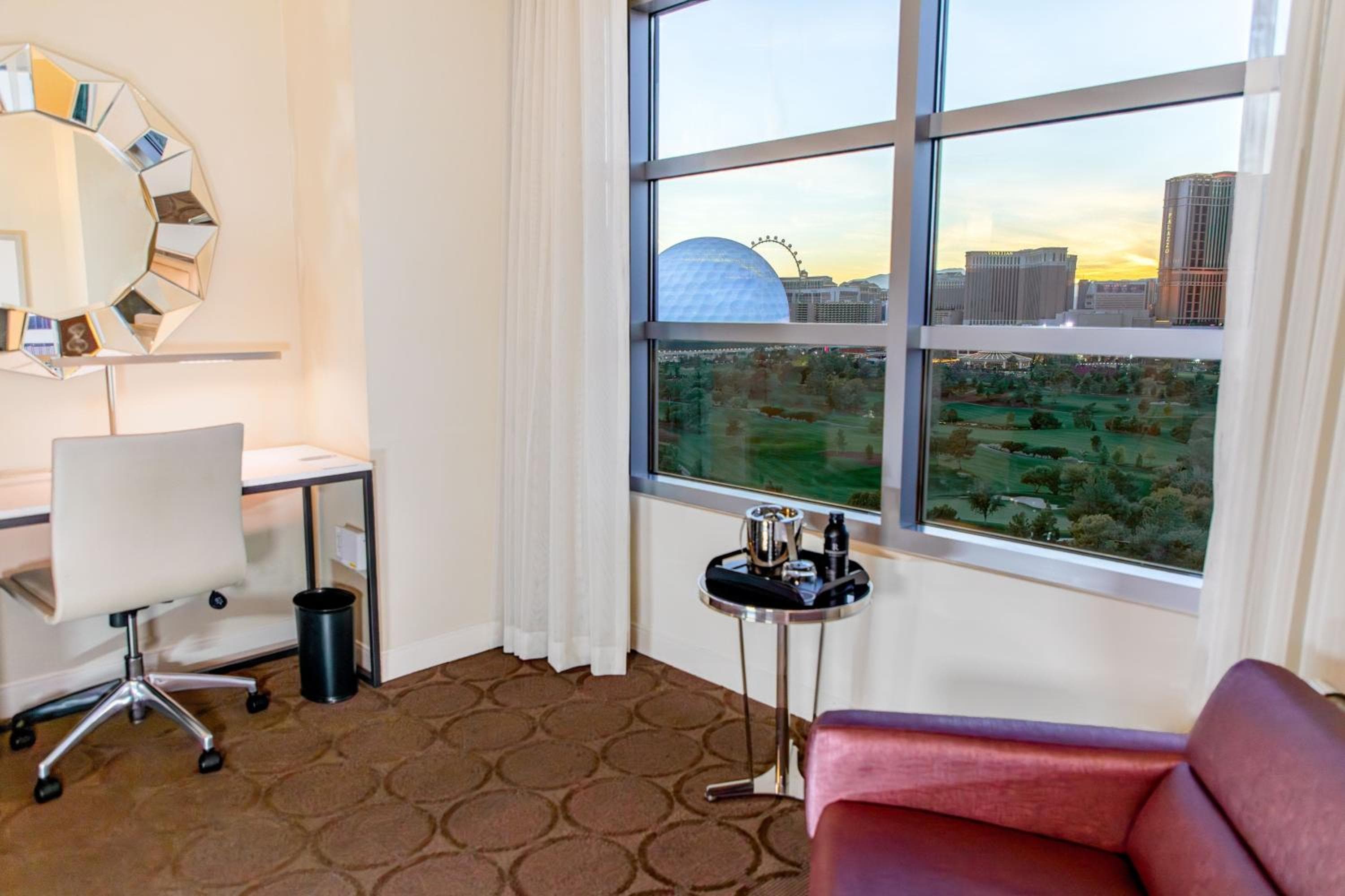 Renaissance Las Vegas Hotel — 12