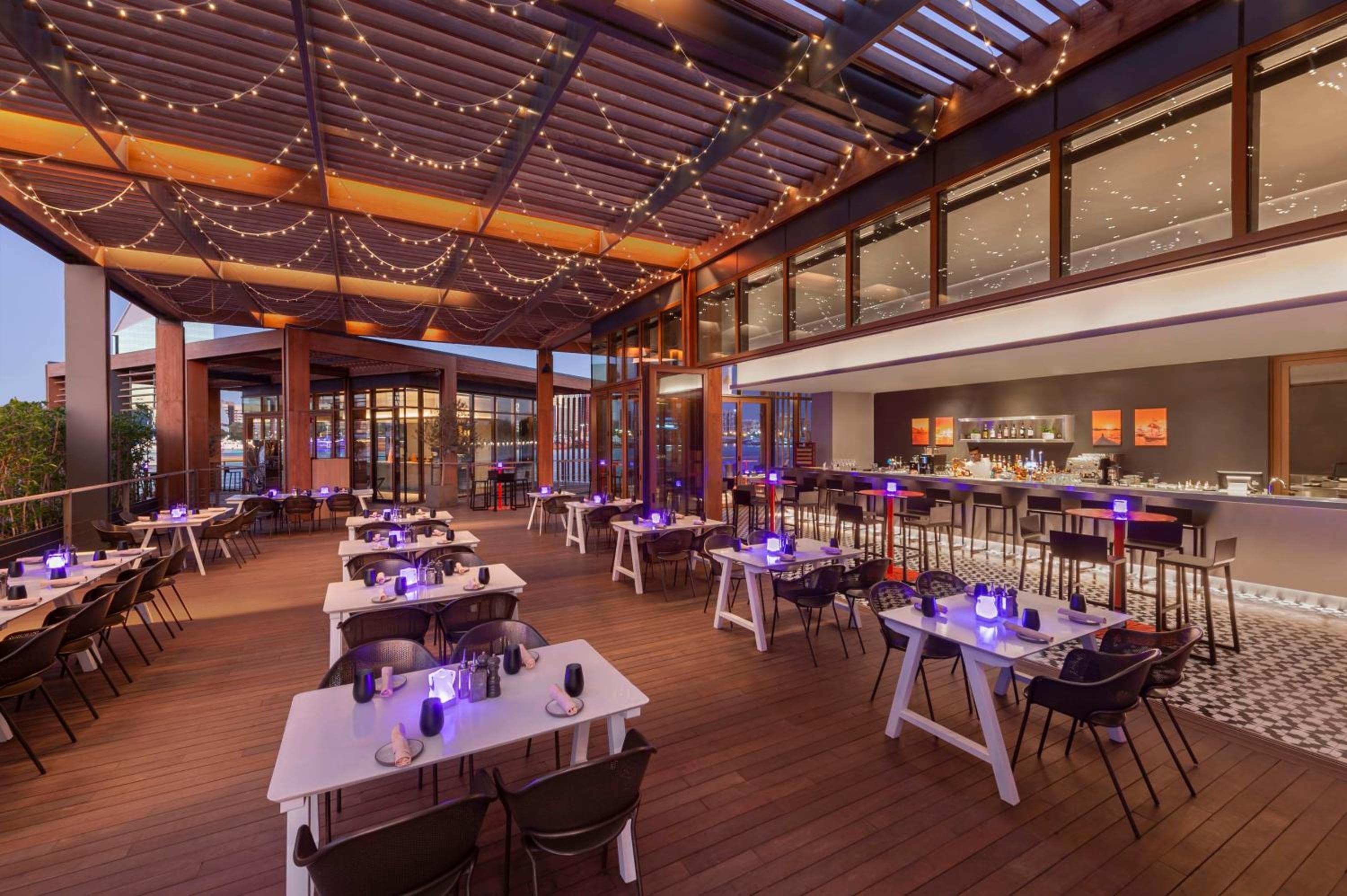 Canopy by Hilton Dubai Al Seef — 9