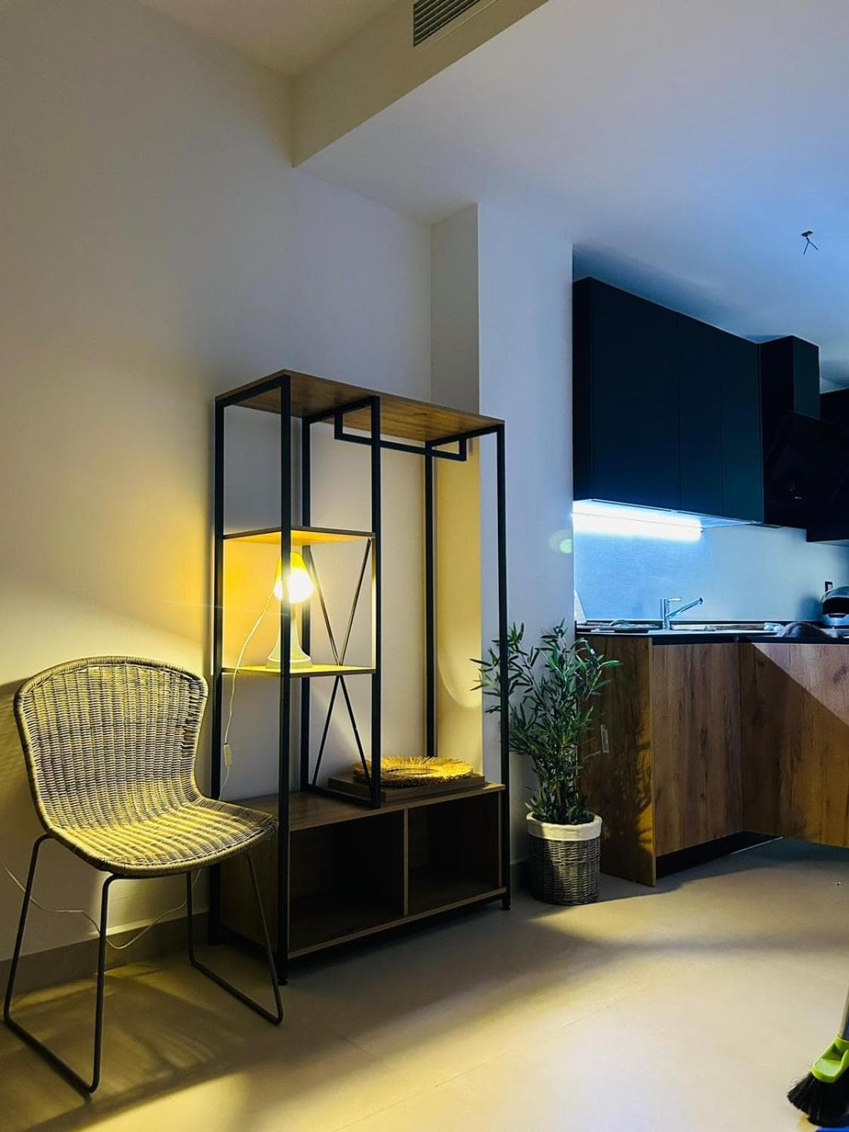Victoria Beach Premium — 17