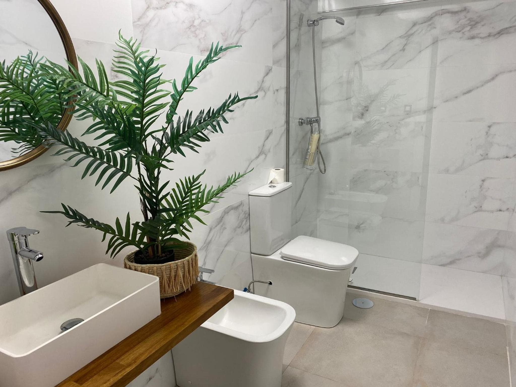 Victoria Beach Premium — 26