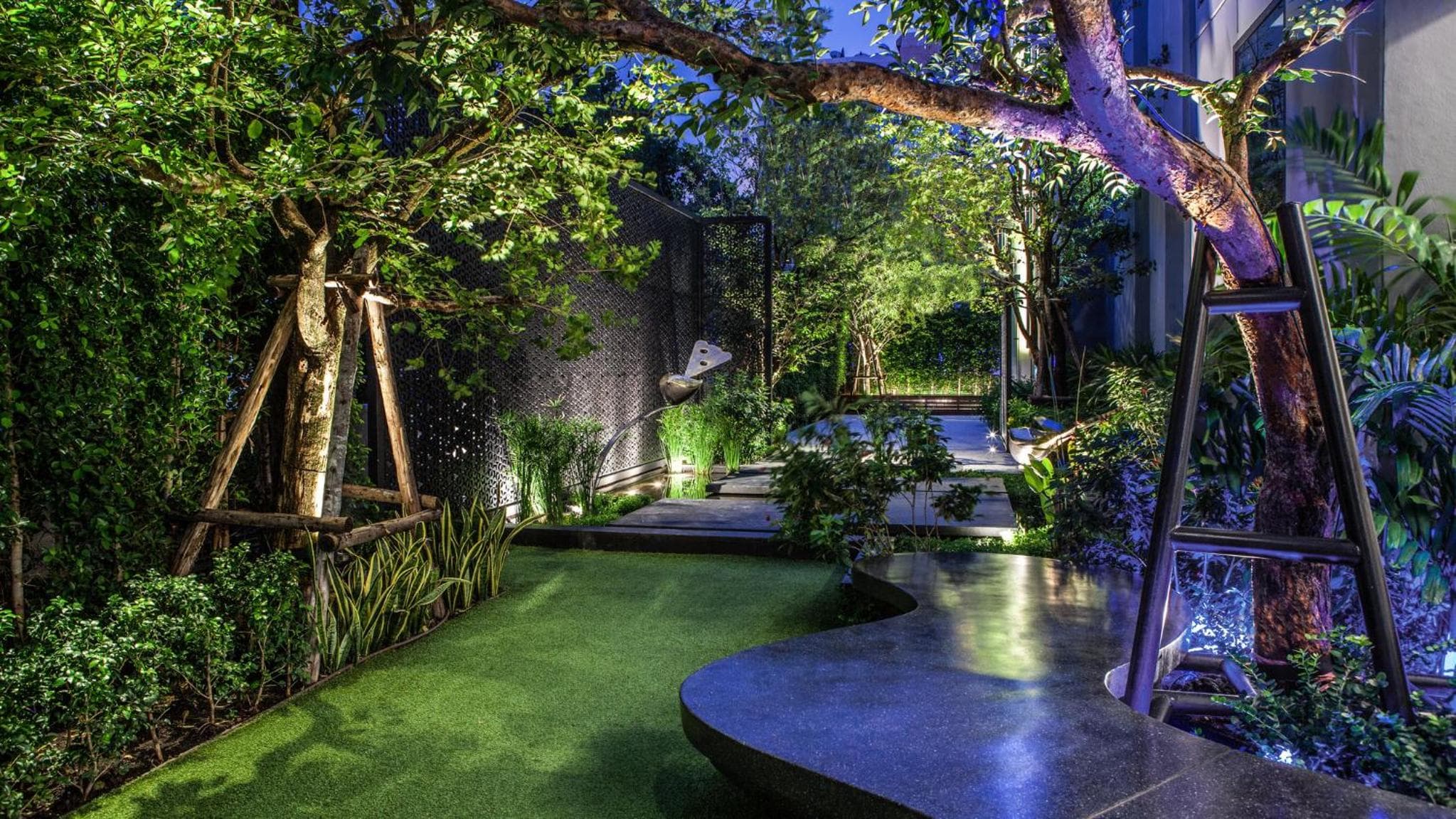 Holiday Inn Express Bangkok Soi Soonvijai by IHG — 12