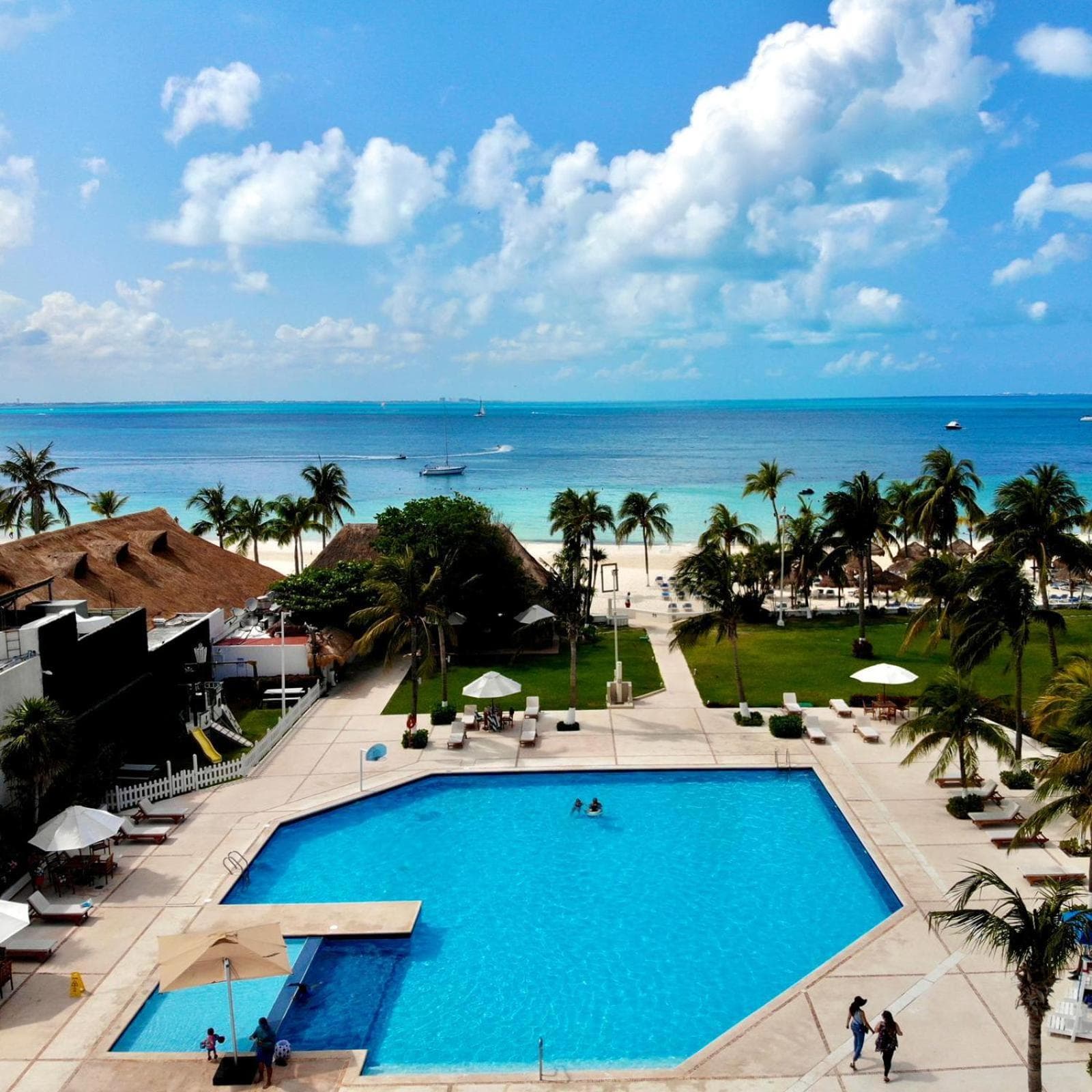 Beachscape Kin Ha Villas & Suites — 5