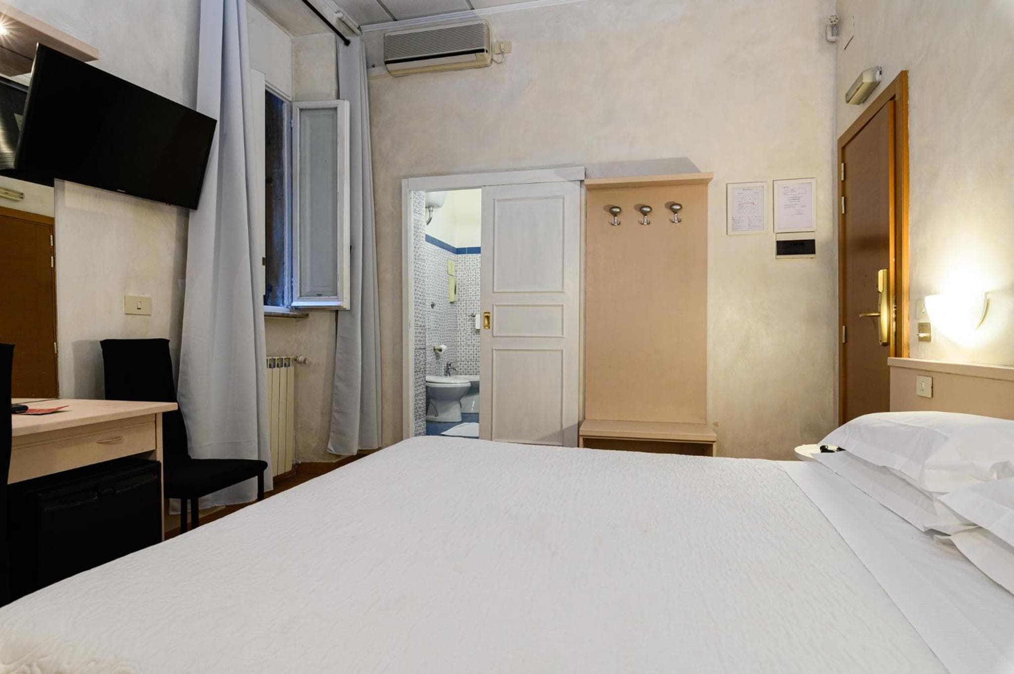 Hotel Julia Trevi - Spagna — 5