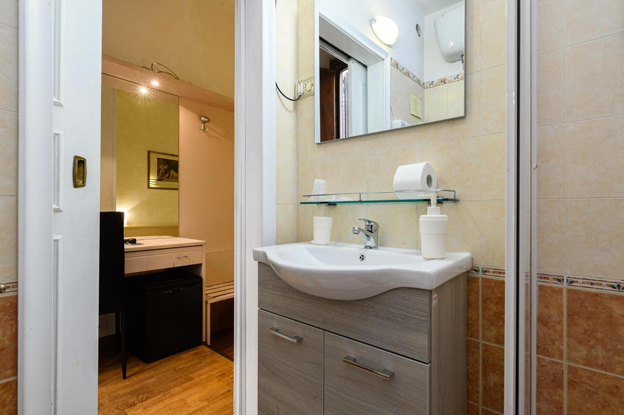 Hotel Julia Trevi - Spagna — 16
