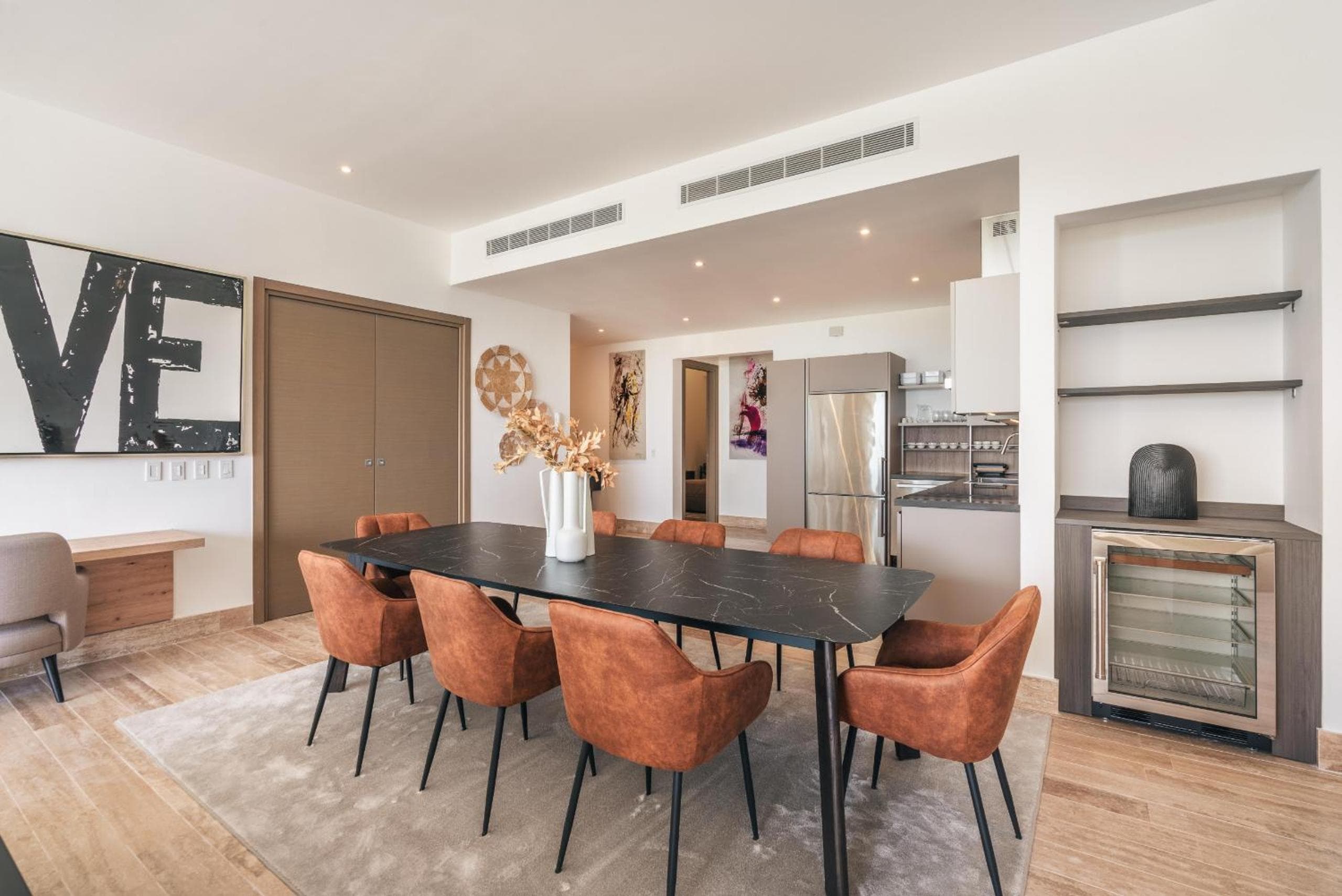 Modern Apartment in Exclusive Tower at Cap Cana — 8