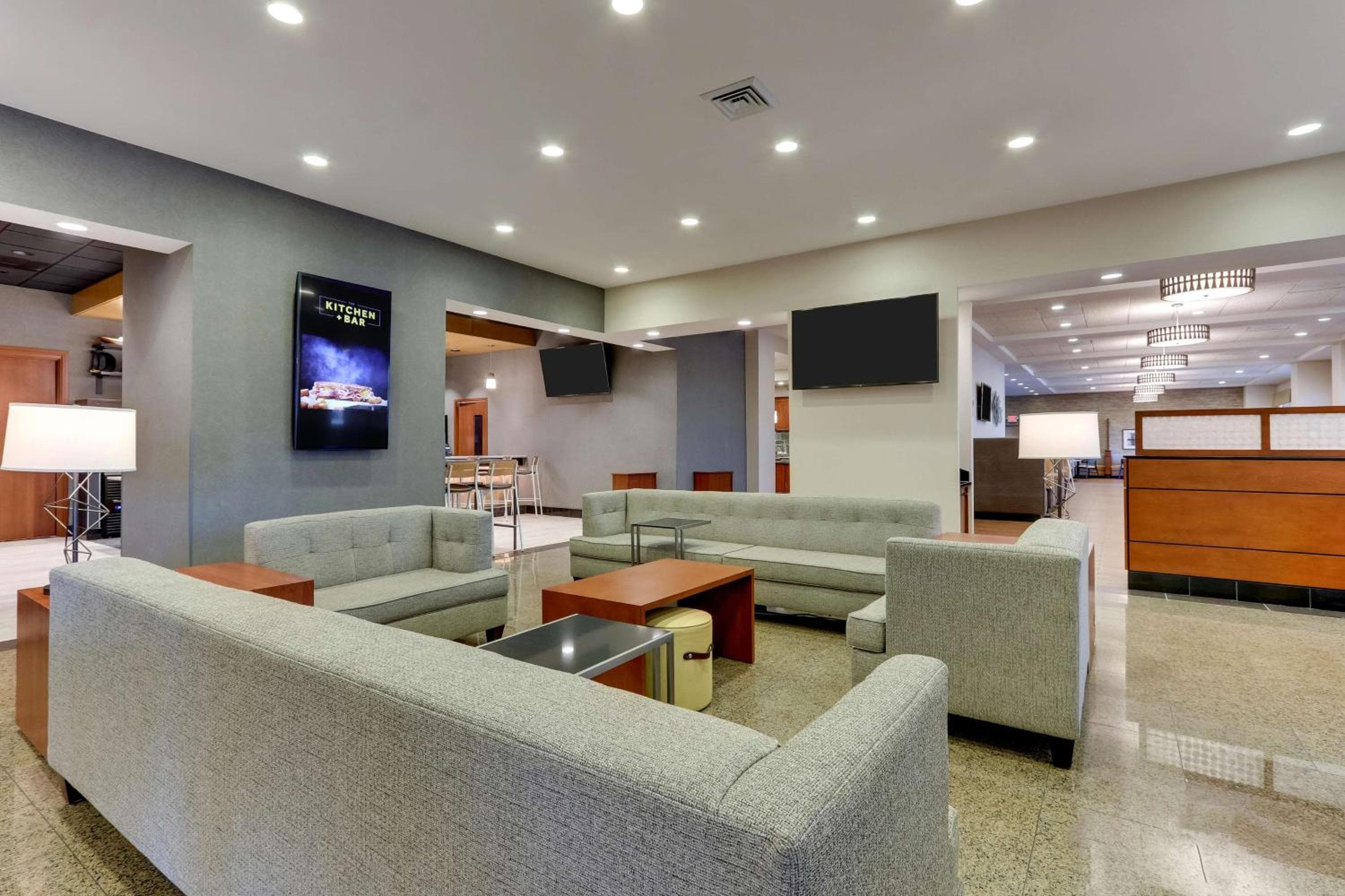 Drury Inn & Suites Orlando cerca de Universal Orlando Resort — 6