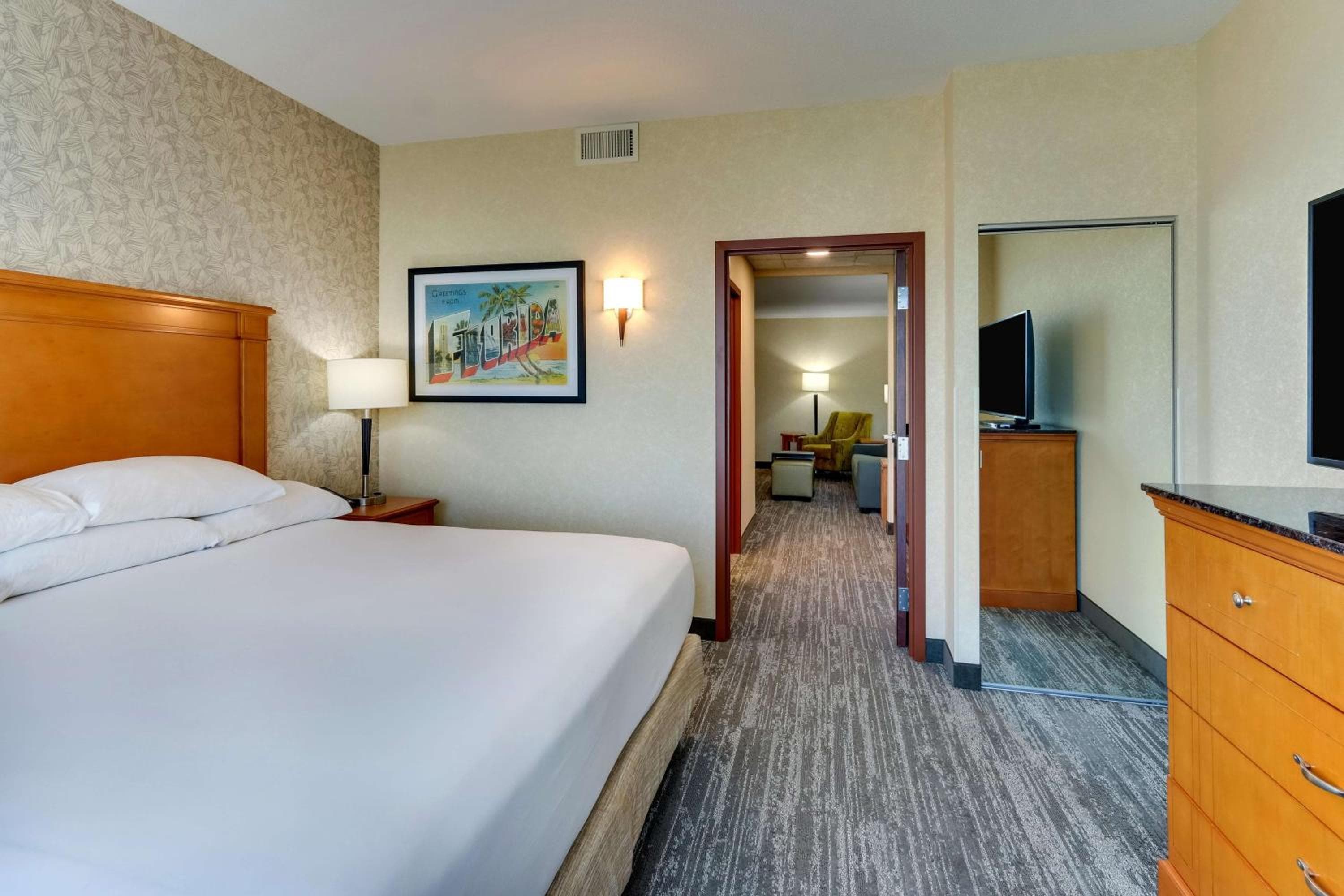Drury Inn & Suites Orlando cerca de Universal Orlando Resort — 15
