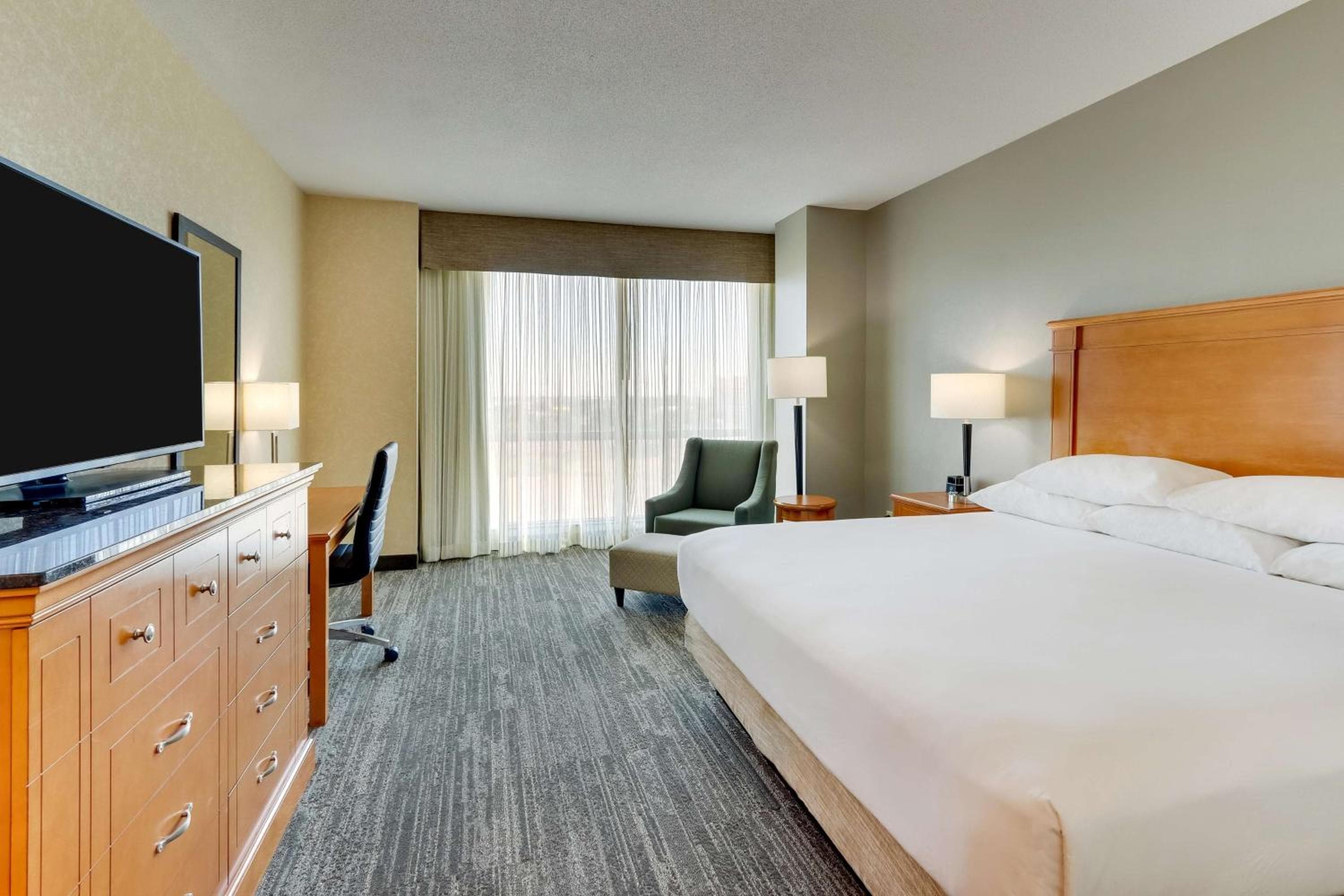Drury Inn & Suites Orlando cerca de Universal Orlando Resort — 20