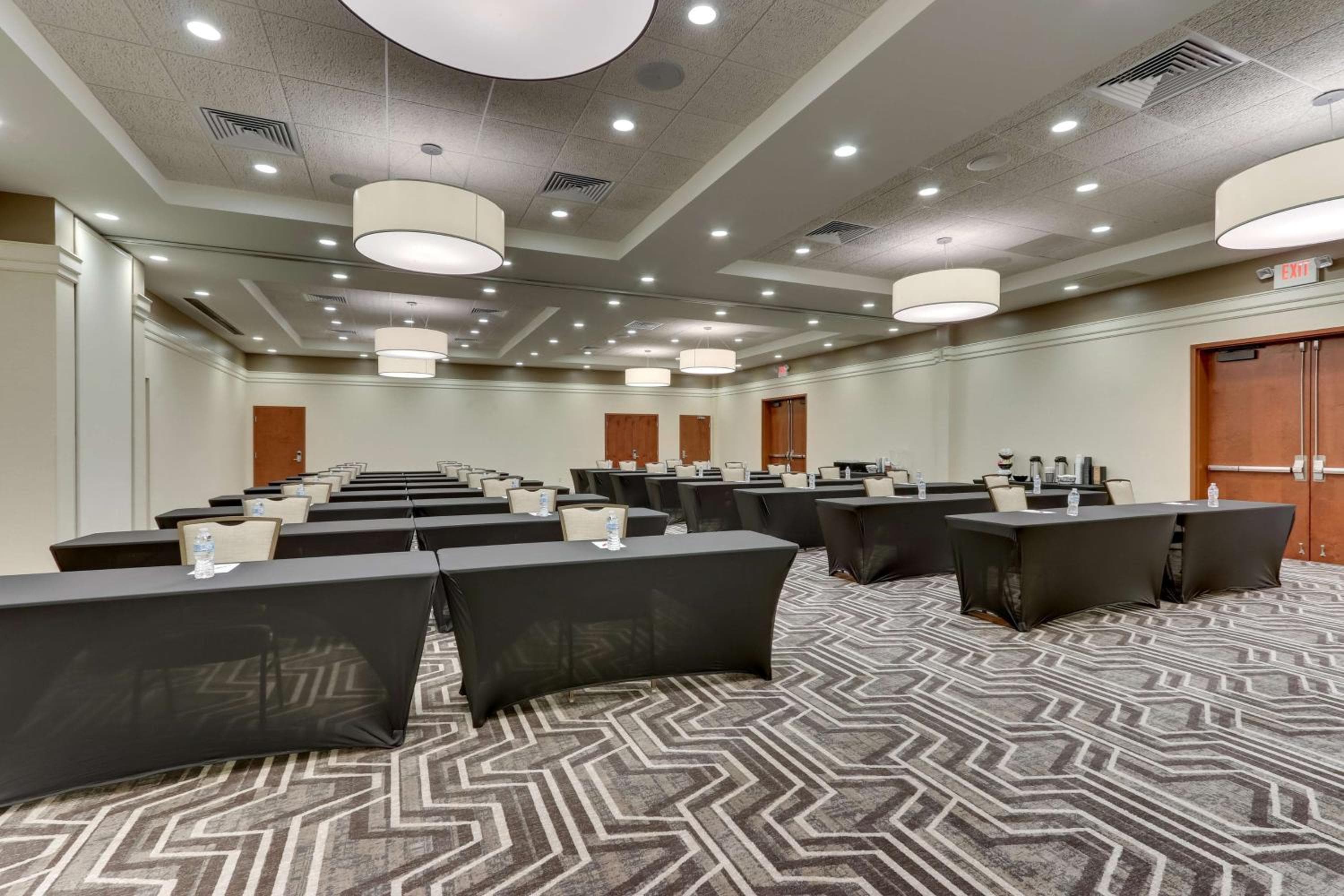 Drury Inn & Suites Orlando near Universal Orlando Resort — 22