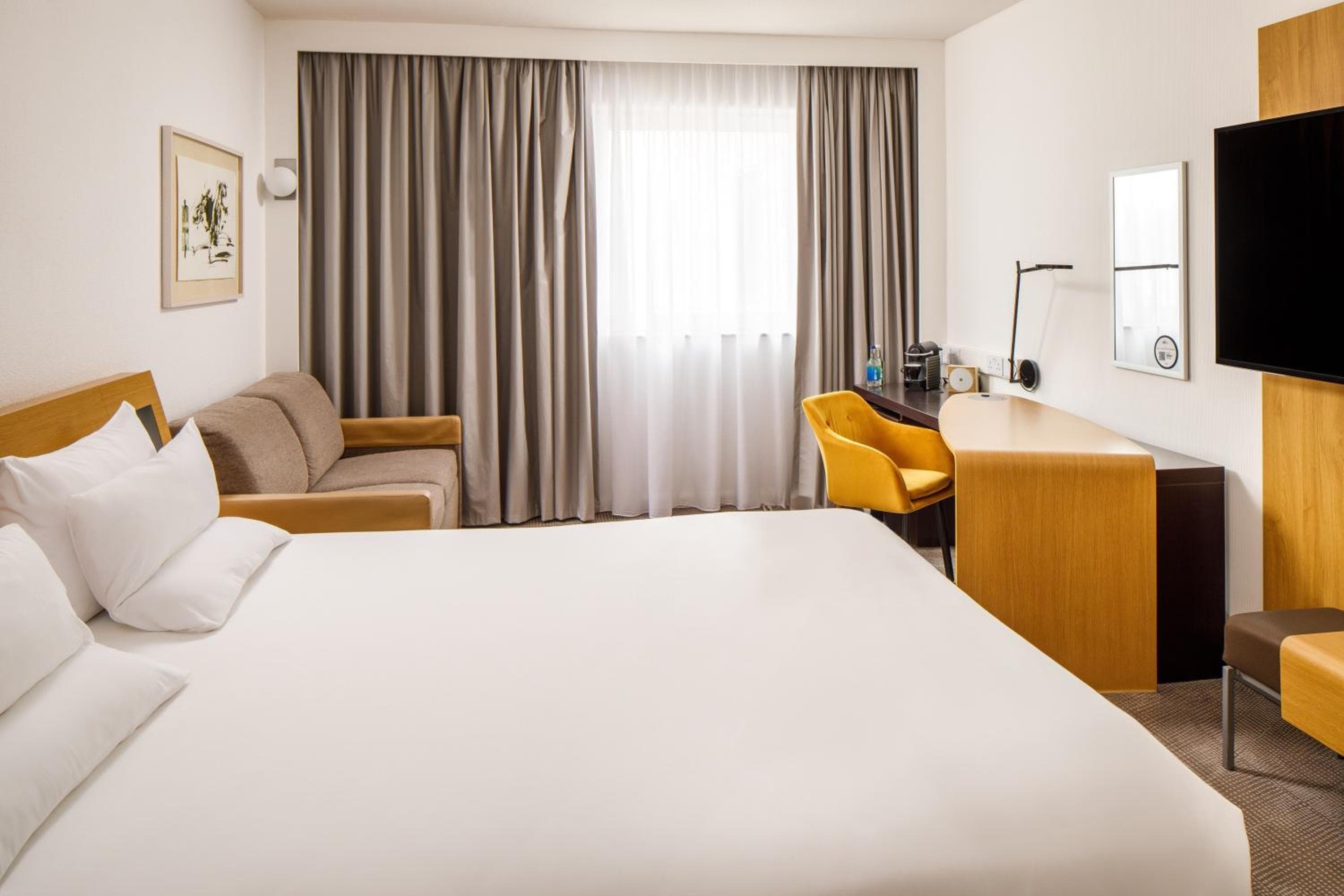 Novotel London Greenwich — 6