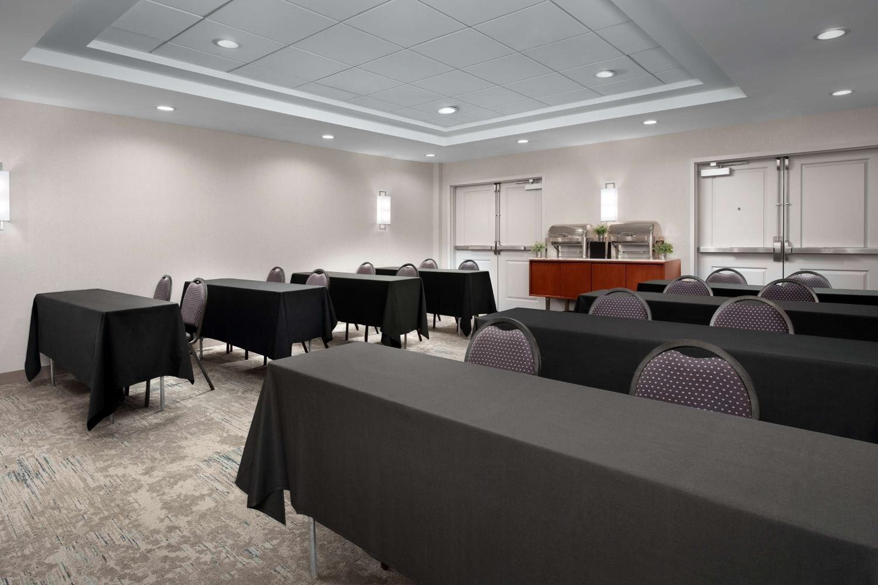 Hilton Garden Inn Los Angeles Marina Del Rey — 26