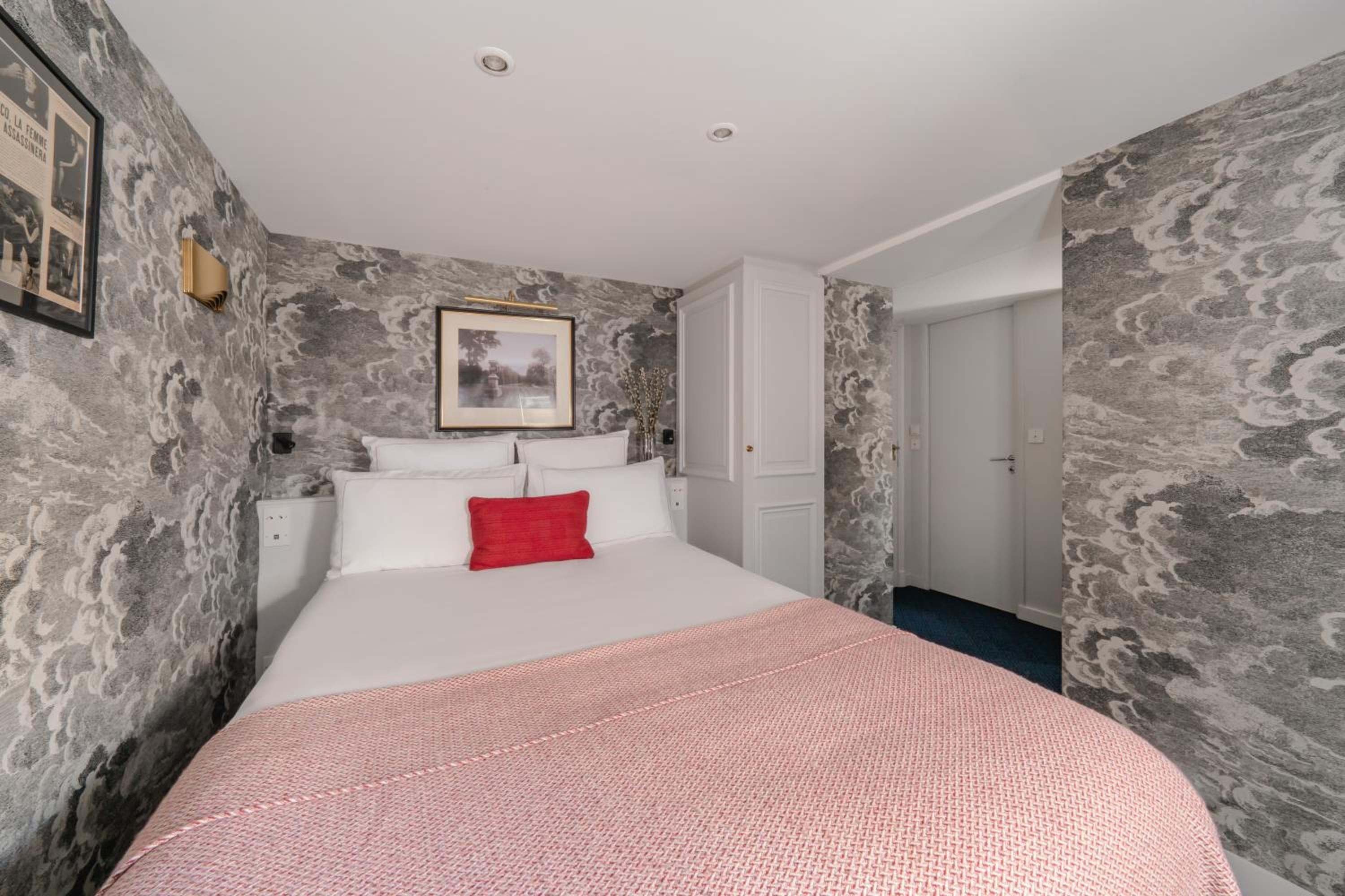 Hôtel Bourgogne & Montana — 13