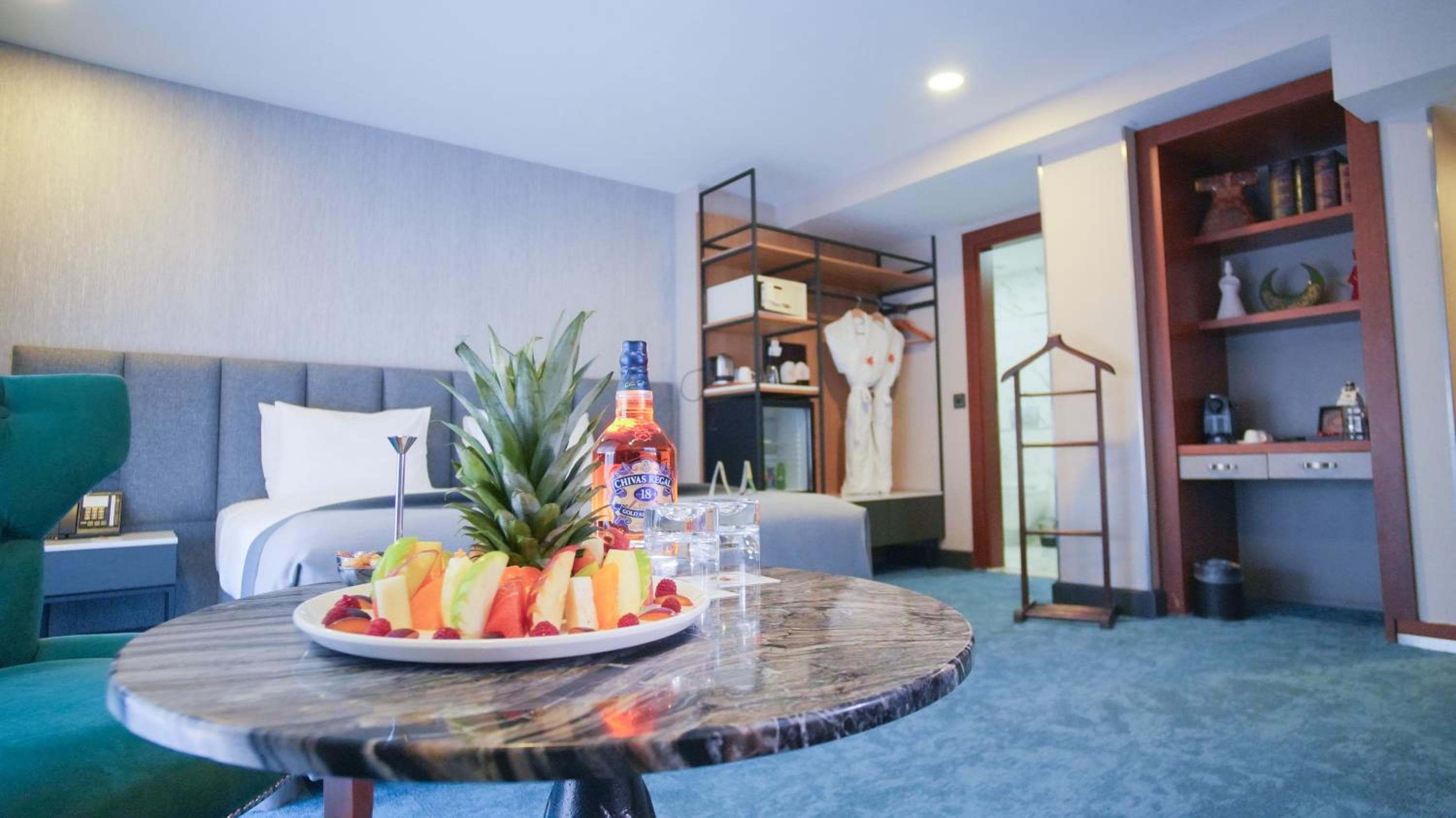 Dosso Dossi Hoteles Ciudad Vieja — 5