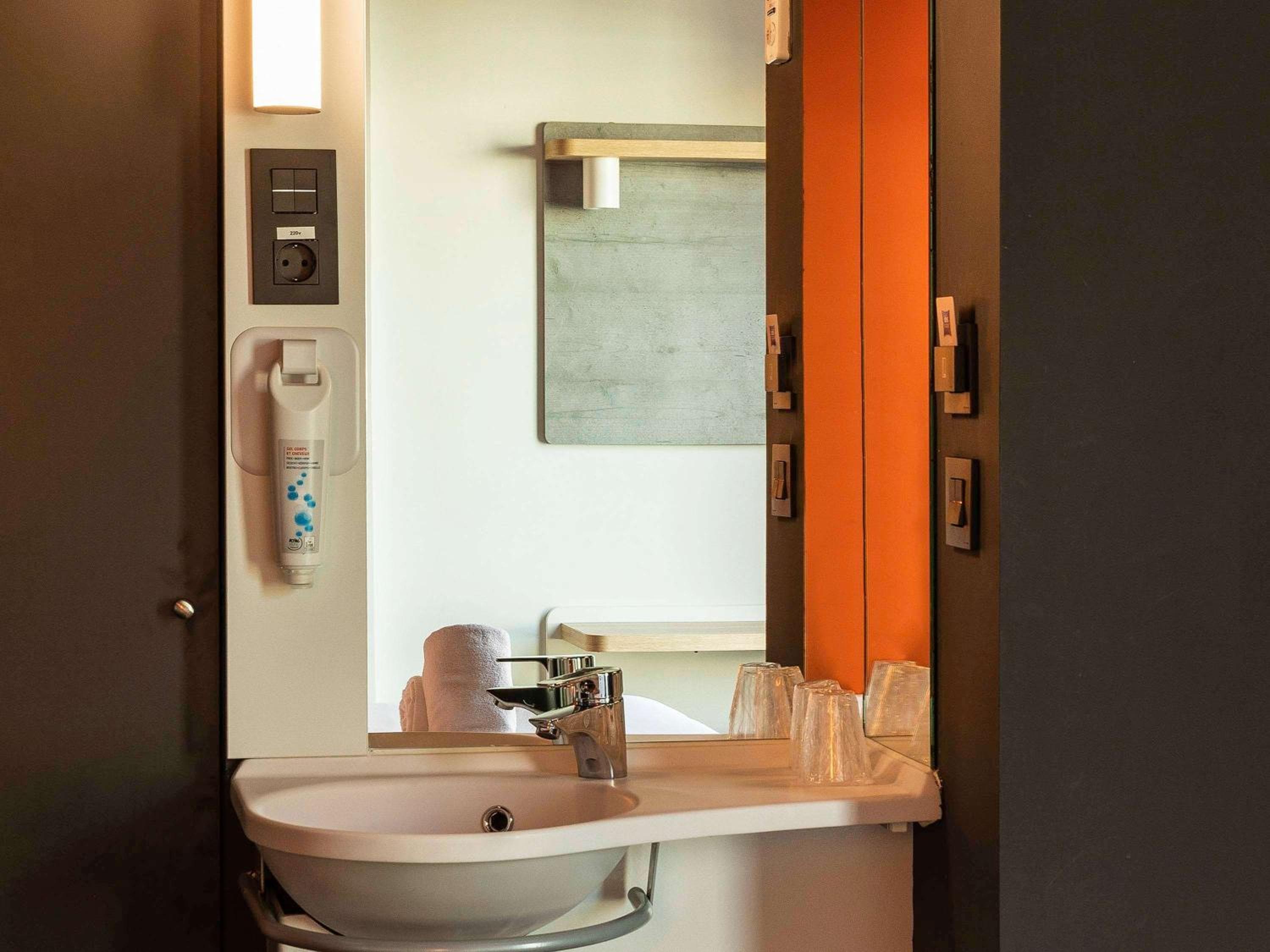 Ibis Budget Madrid Centro Lavapiés — 19