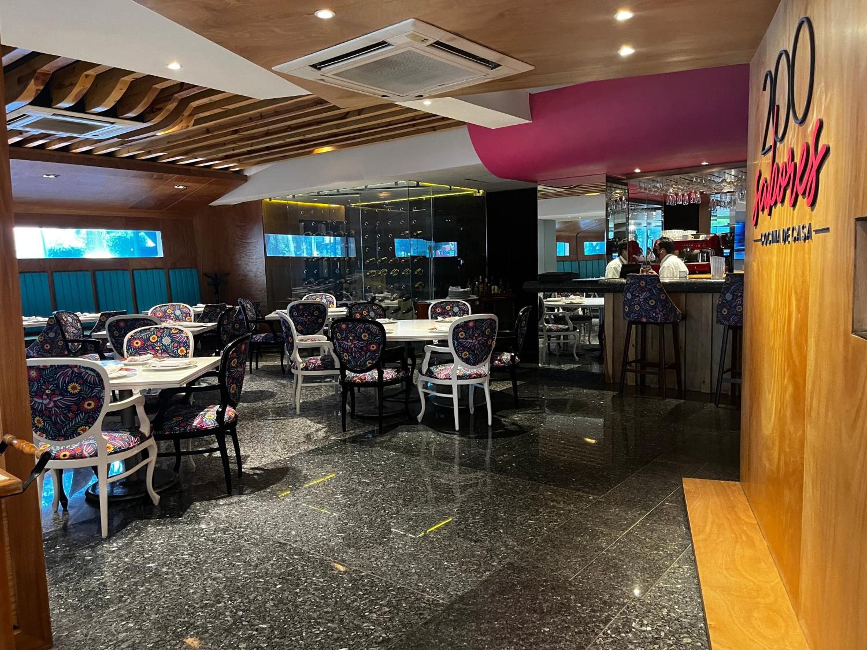 WeEnjoy Hotels Aeropuerto CDMX — 4