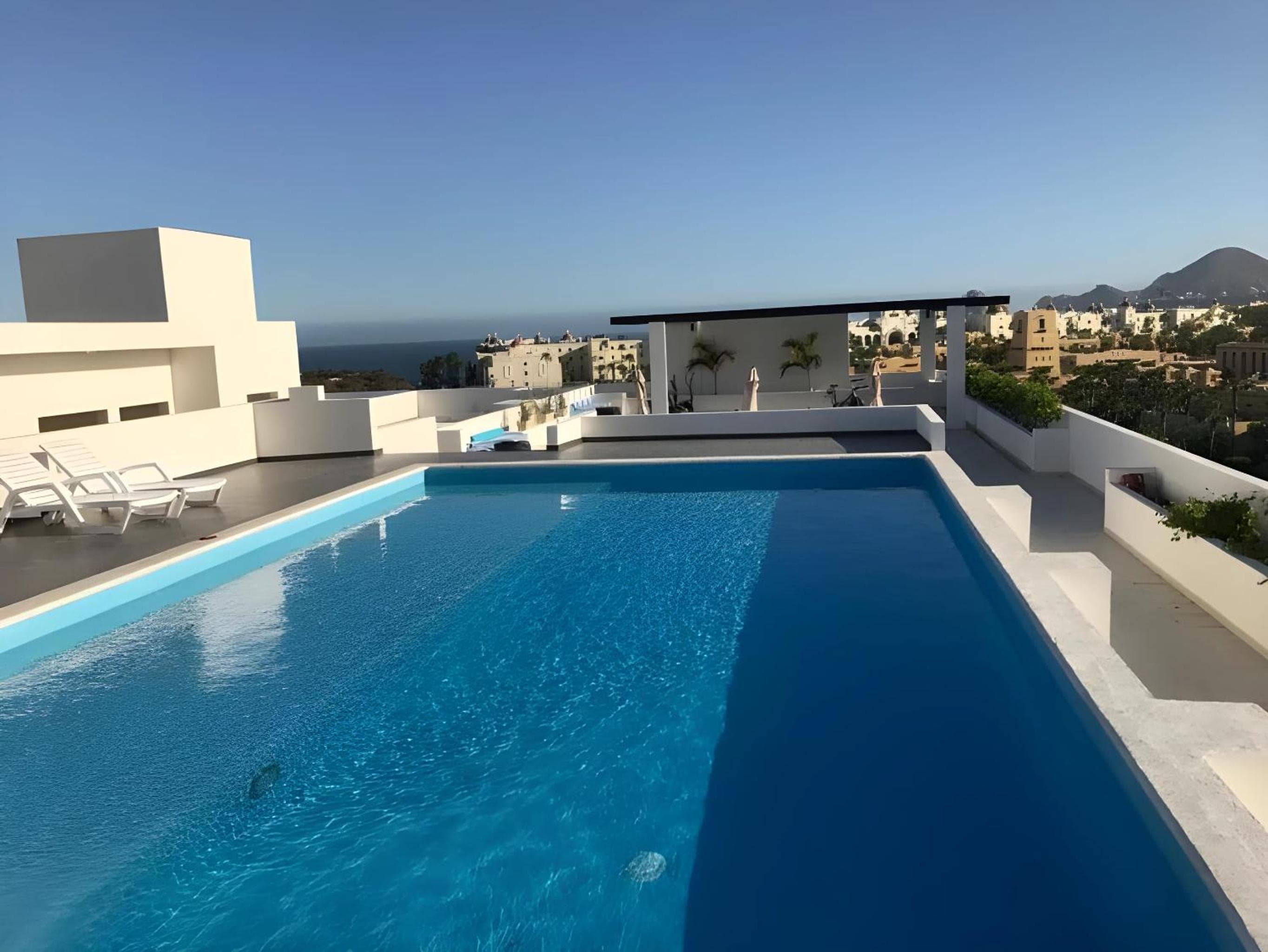 Bahia del Tezal 103b, 1BR Modern condo big rooftop pool walk to beach through Riu hotel — 14