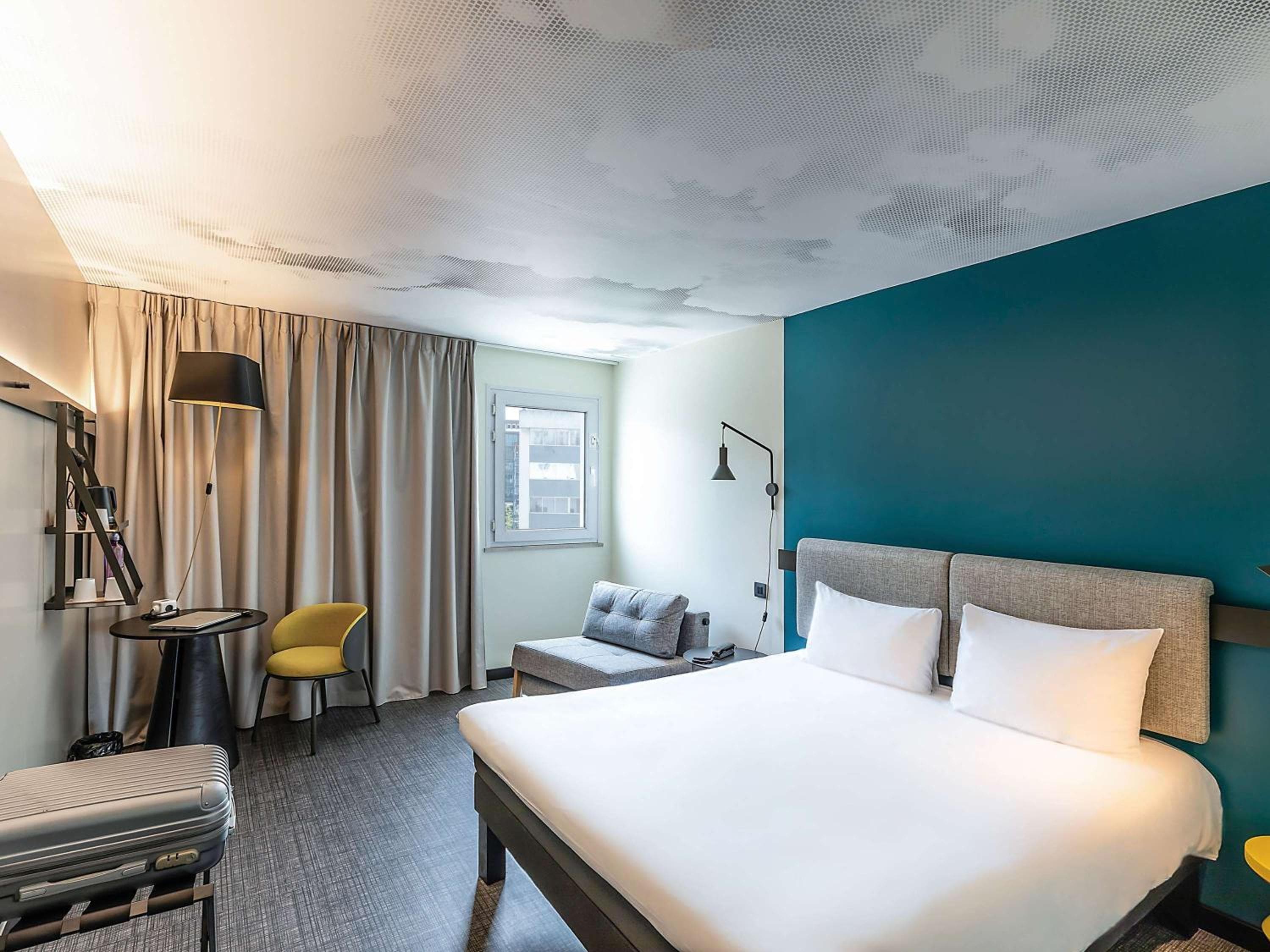 Ibis Malaga Centro Ciudad — 24