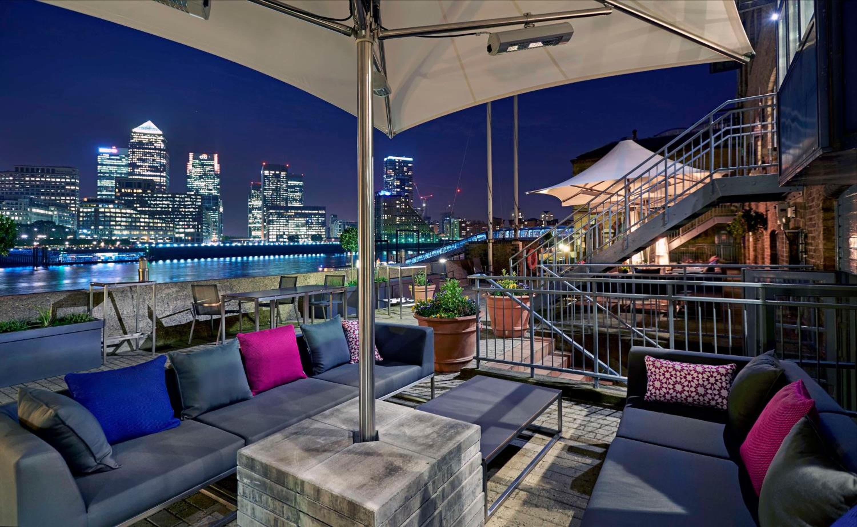 a&o London Docklands Riverside — 4