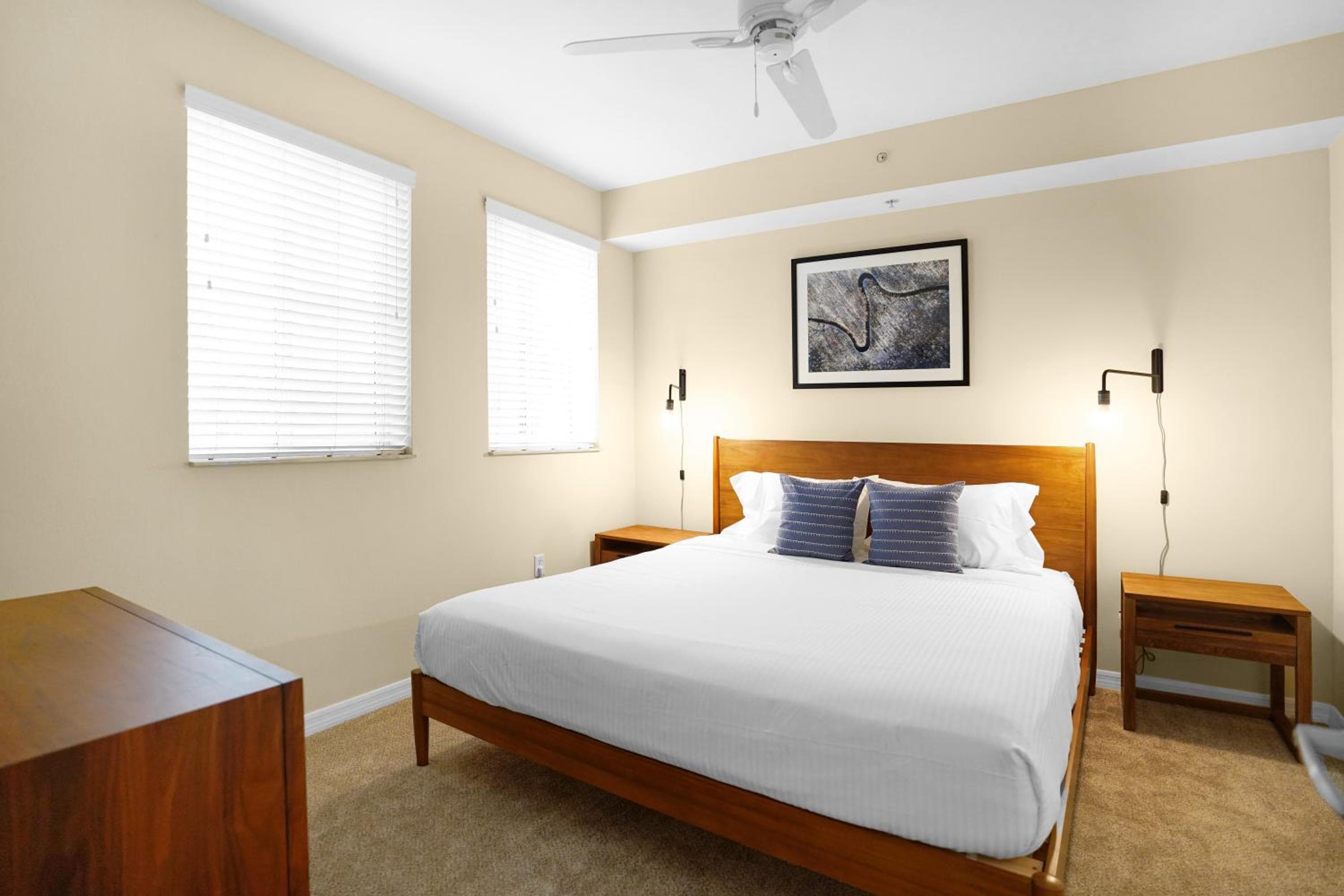 Dharma Home Suites South Miami at Red Road Commons — 15