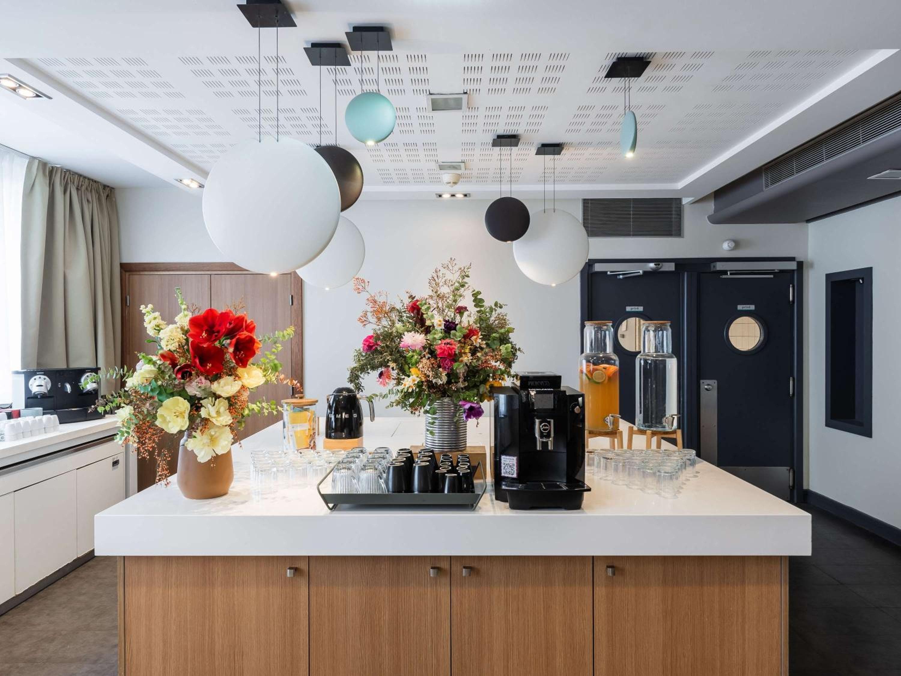 Novotel Paris Gare De Lyon — 15