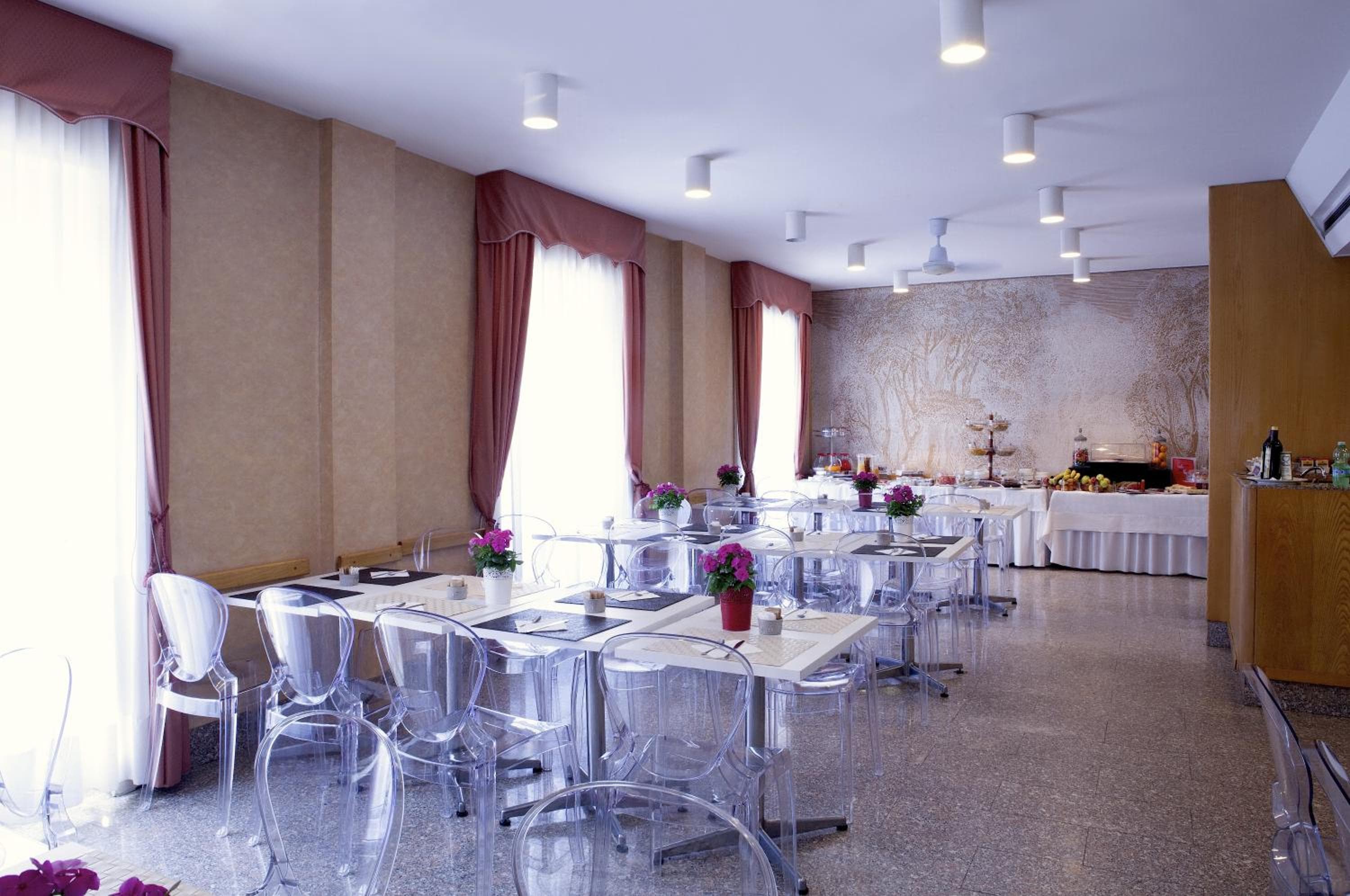 Hotel Menini — 10