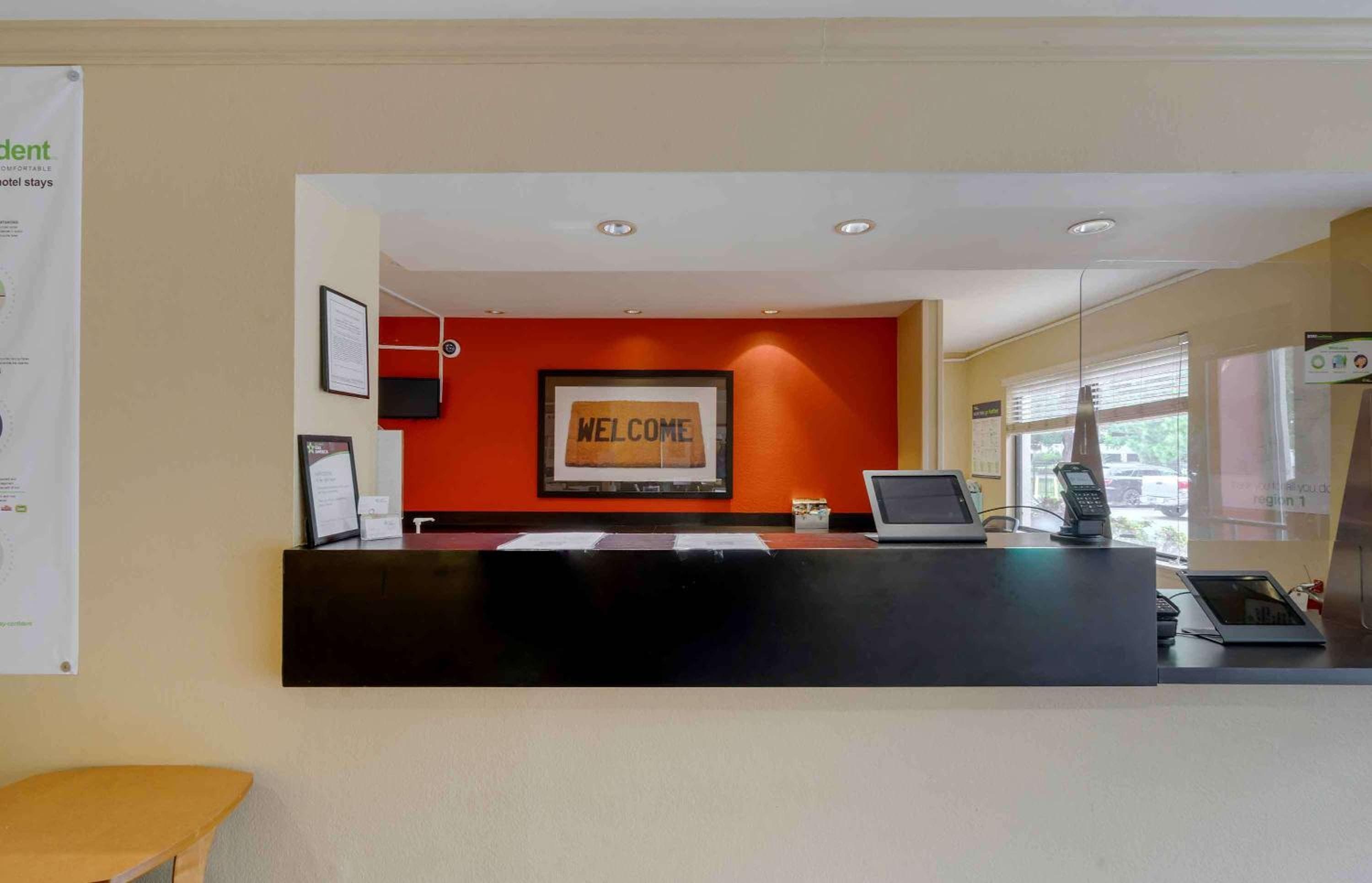 Extended Stay America Select Suites Tampa Airport Memorial Hwy — 4