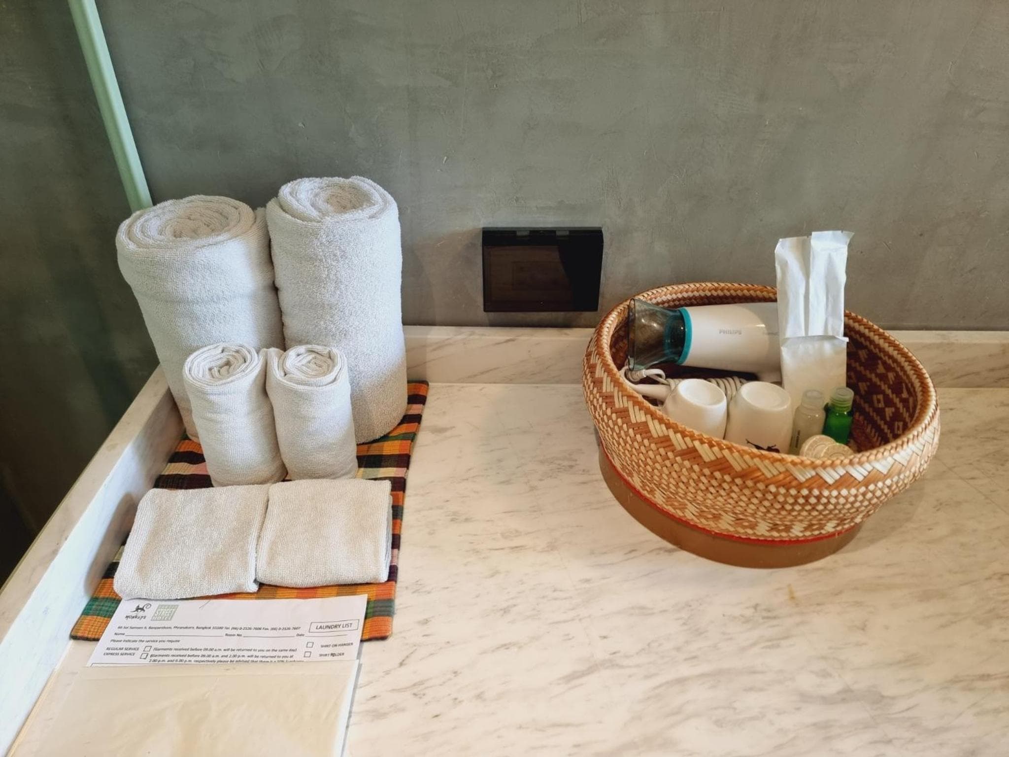 Samsen Street Hotel — 10