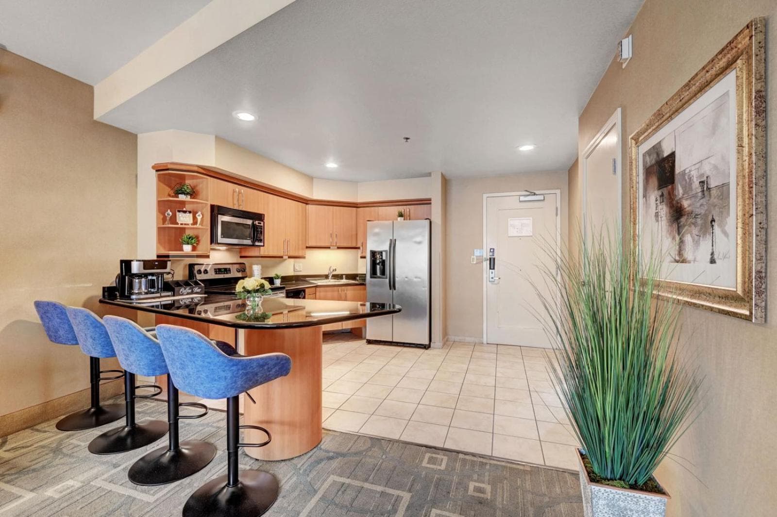Royal Oasis Suite at Platinum Hotel-Strip Views — 20