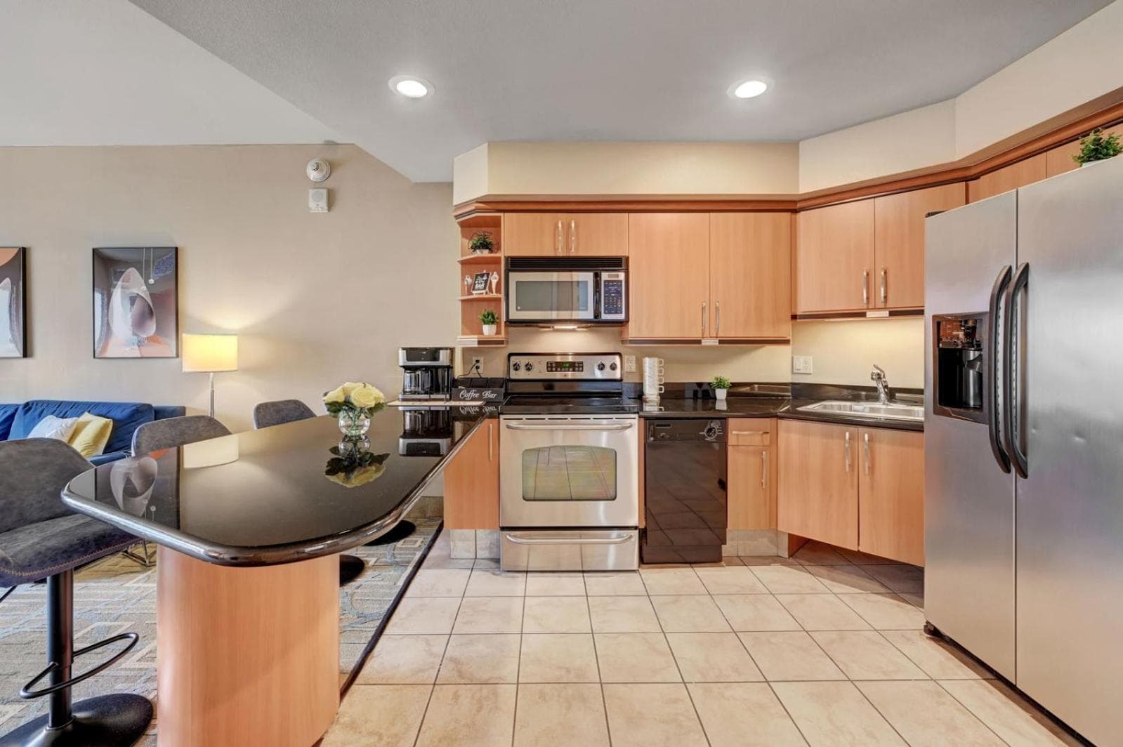 Royal Oasis Suite at Platinum Hotel-Strip Views — 25