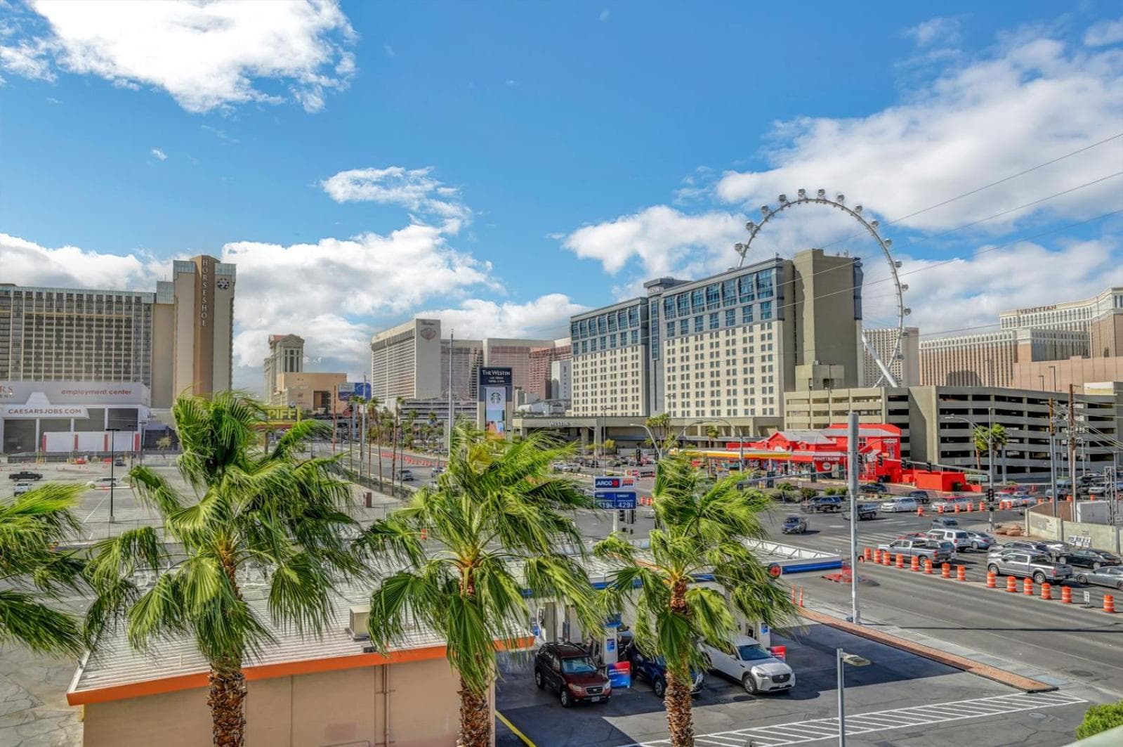 Royal Oasis Suite at Platinum Hotel-Strip Views — 6