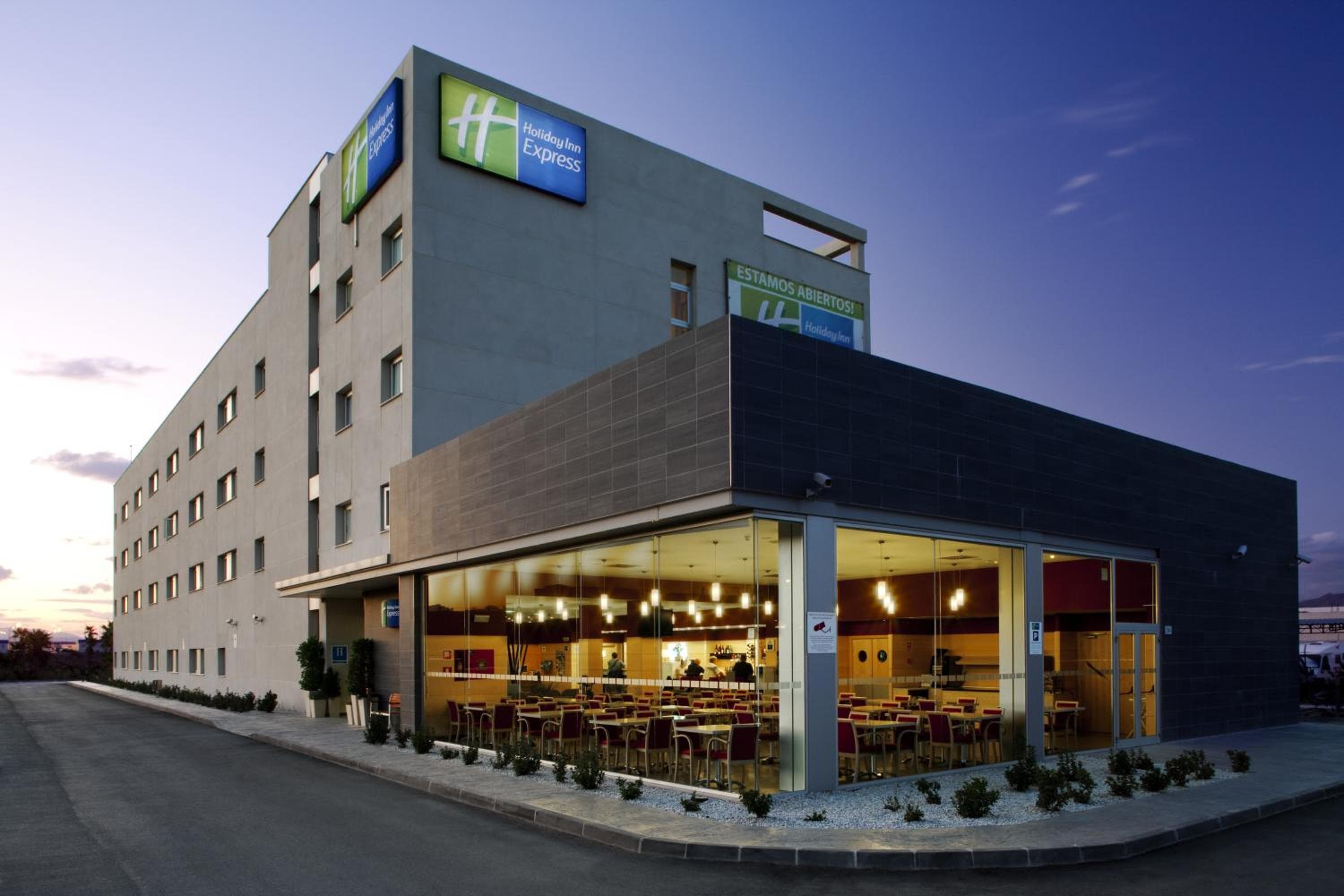 Holiday Inn Express Málaga Airport by IHG — 1