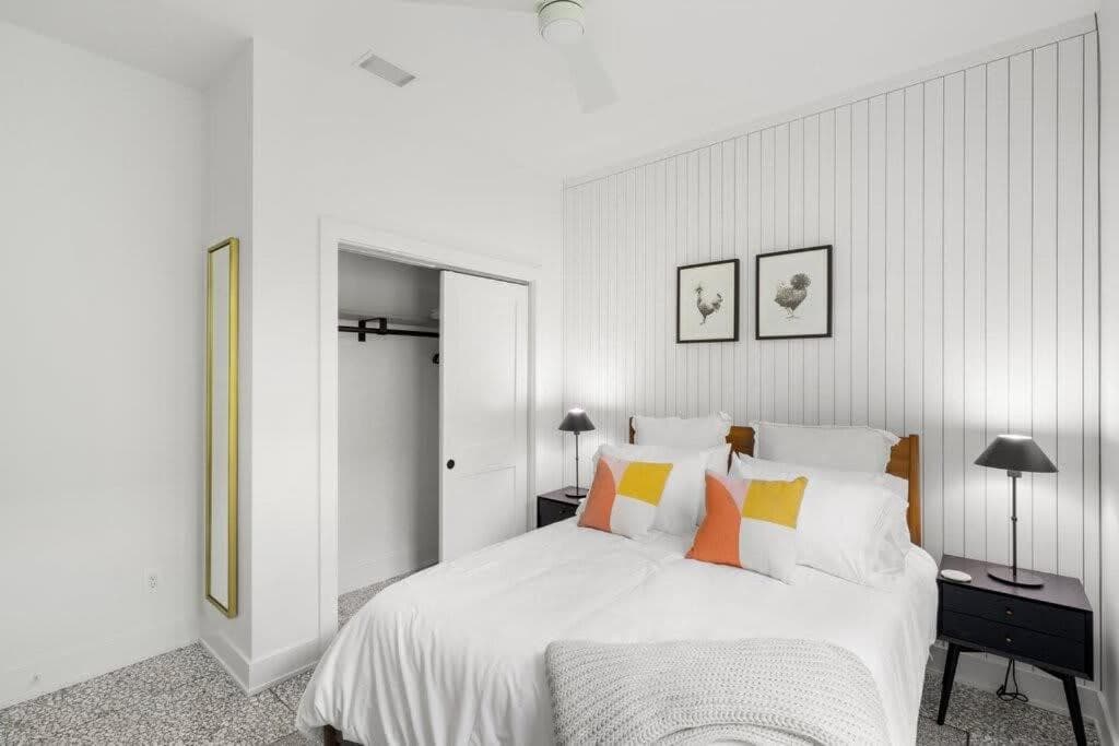 Casa Cohiba - Ybor City Townhouse — 18