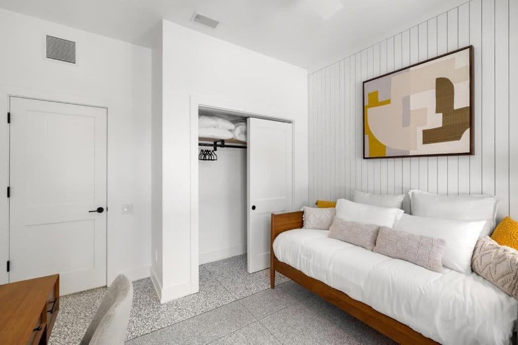 Casa Cohiba - Ybor City Townhouse — 23