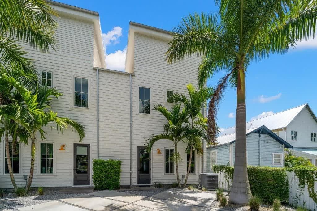 Casa Cohiba - Ybor City Townhouse — 6