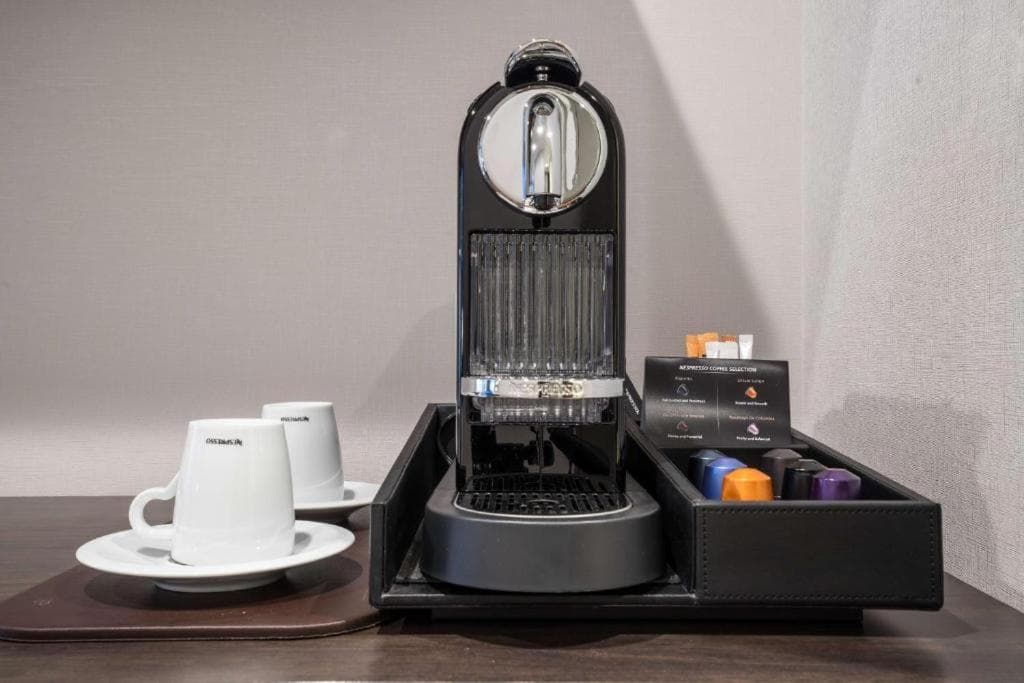 Il Bernic Hotel New York City, Collezione di arazzi di Hilton — 3
