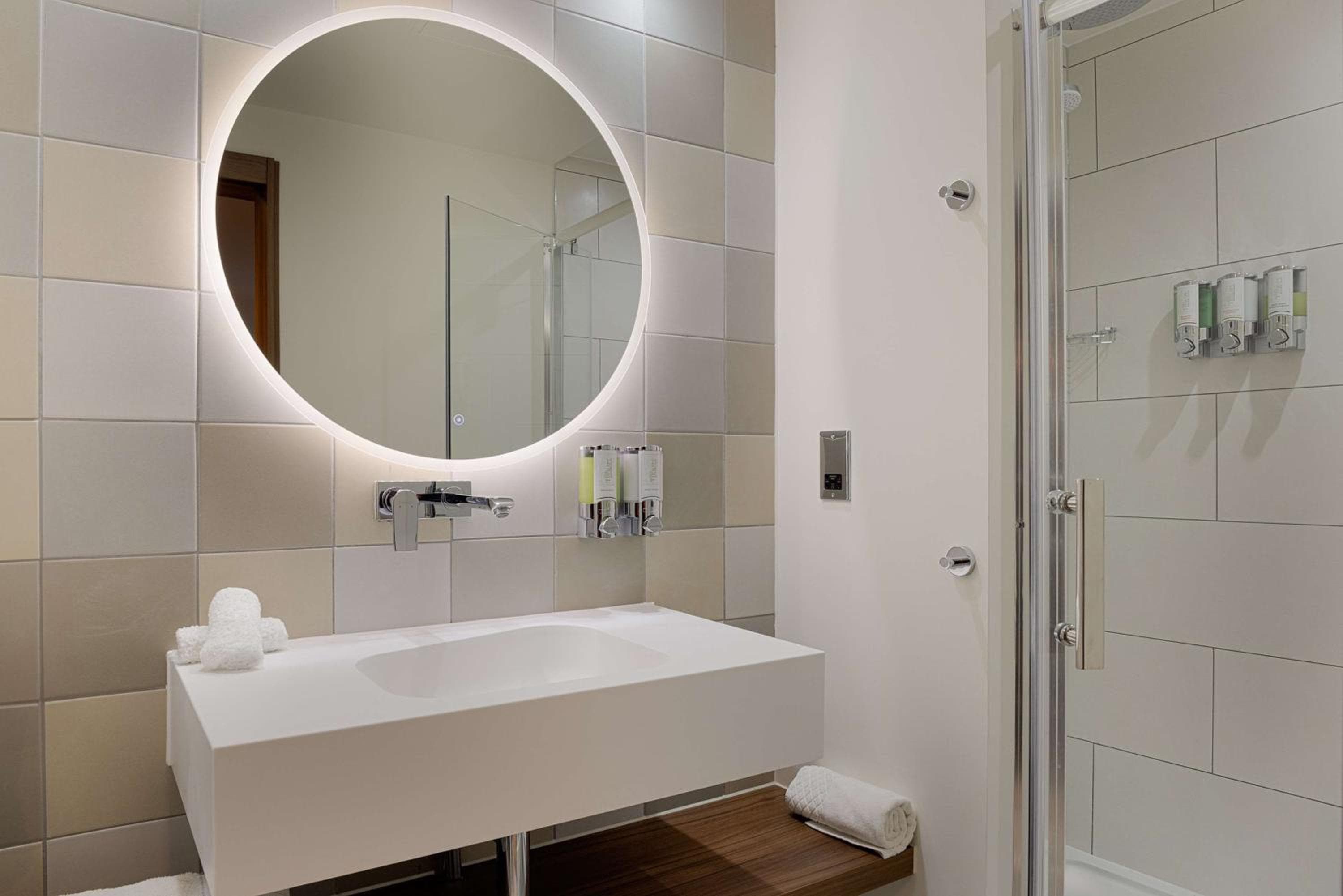 Hampton by Hilton Londres Waterloo — 3