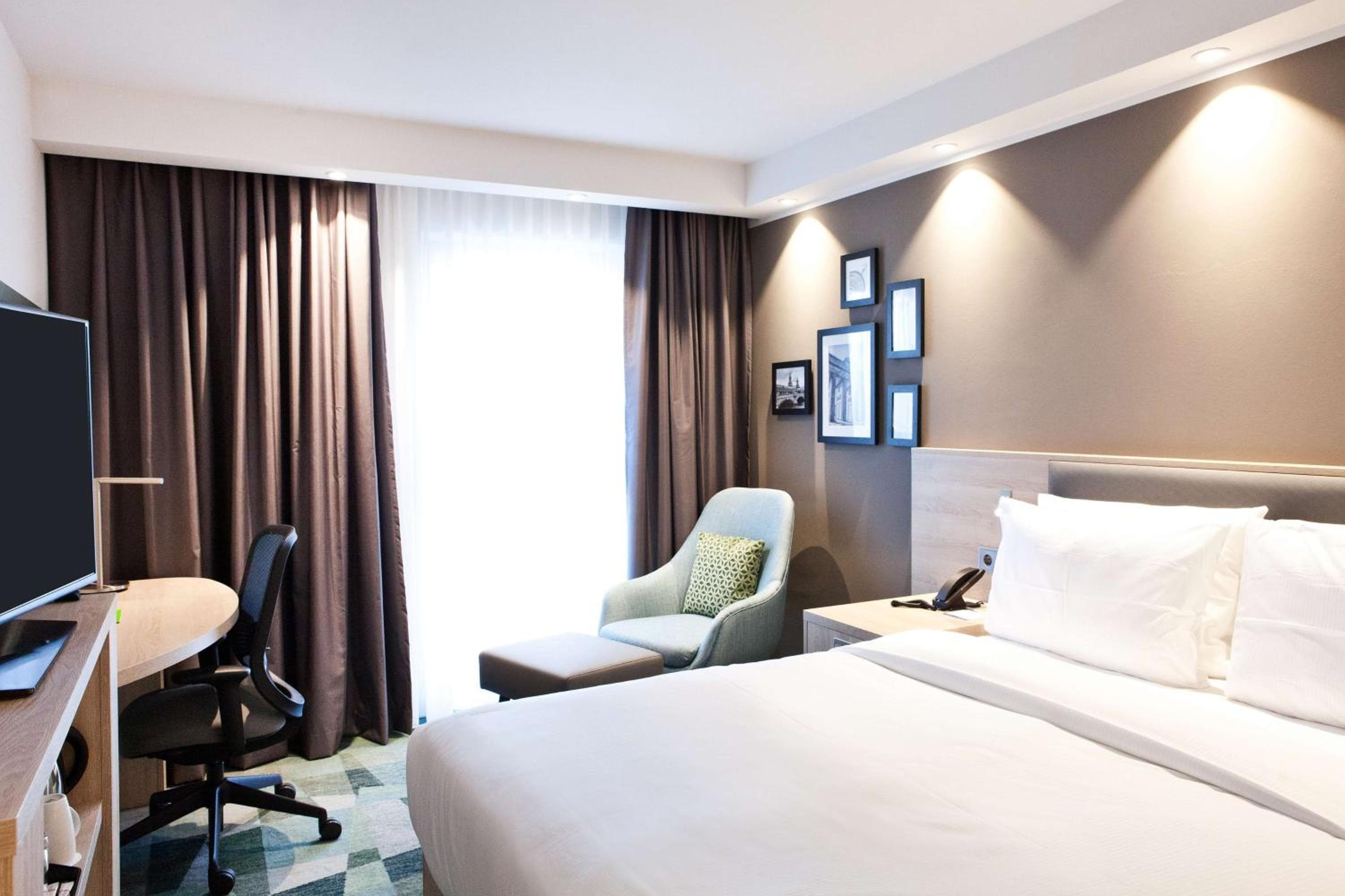 Hampton By Hilton Berlin City East Side Gallery hotel, Mildred-Harnack-Straße 15, Berlin, Germany — photo 4