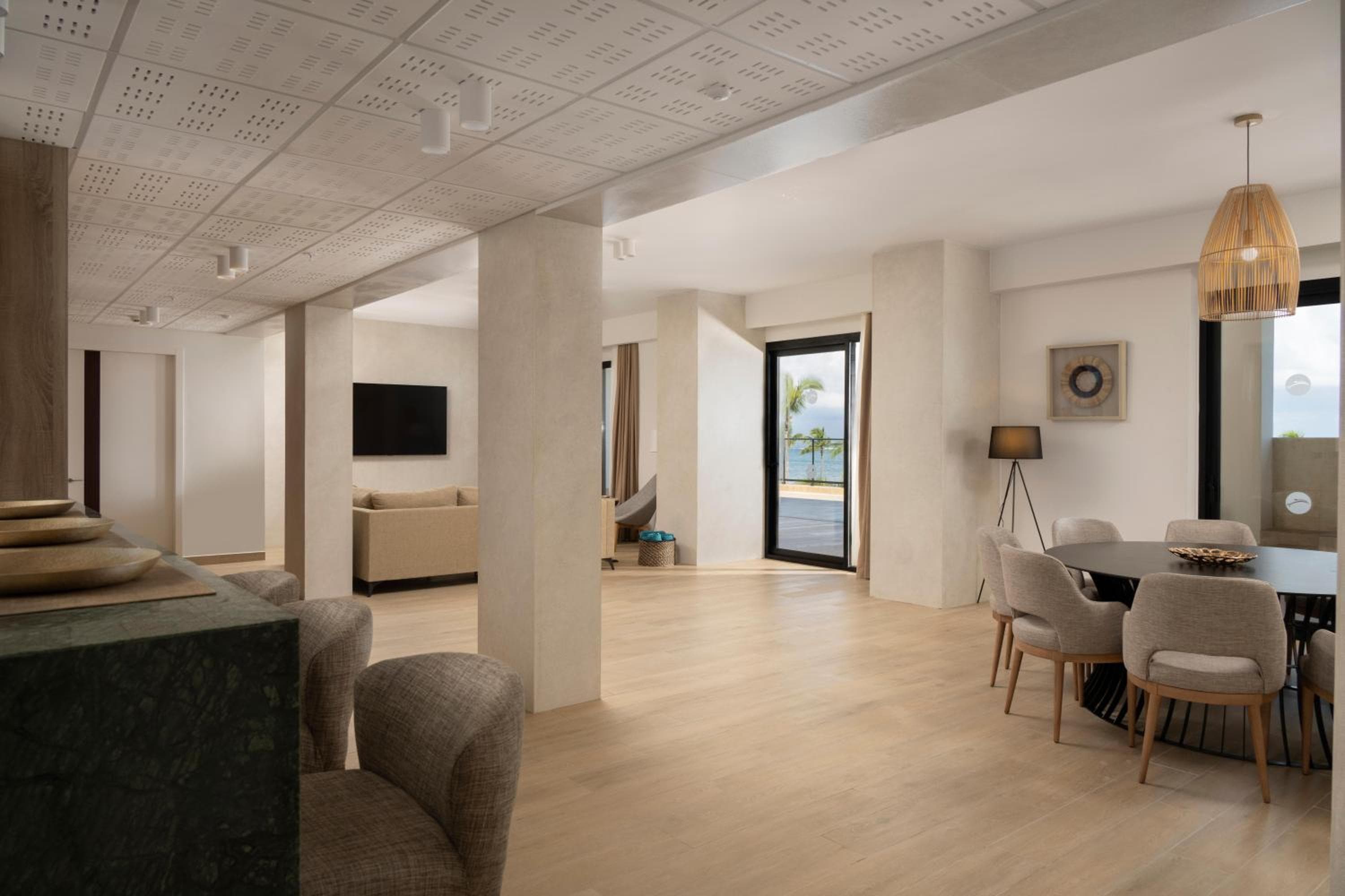 Serenade All Suites - Adults Only Resort — 11