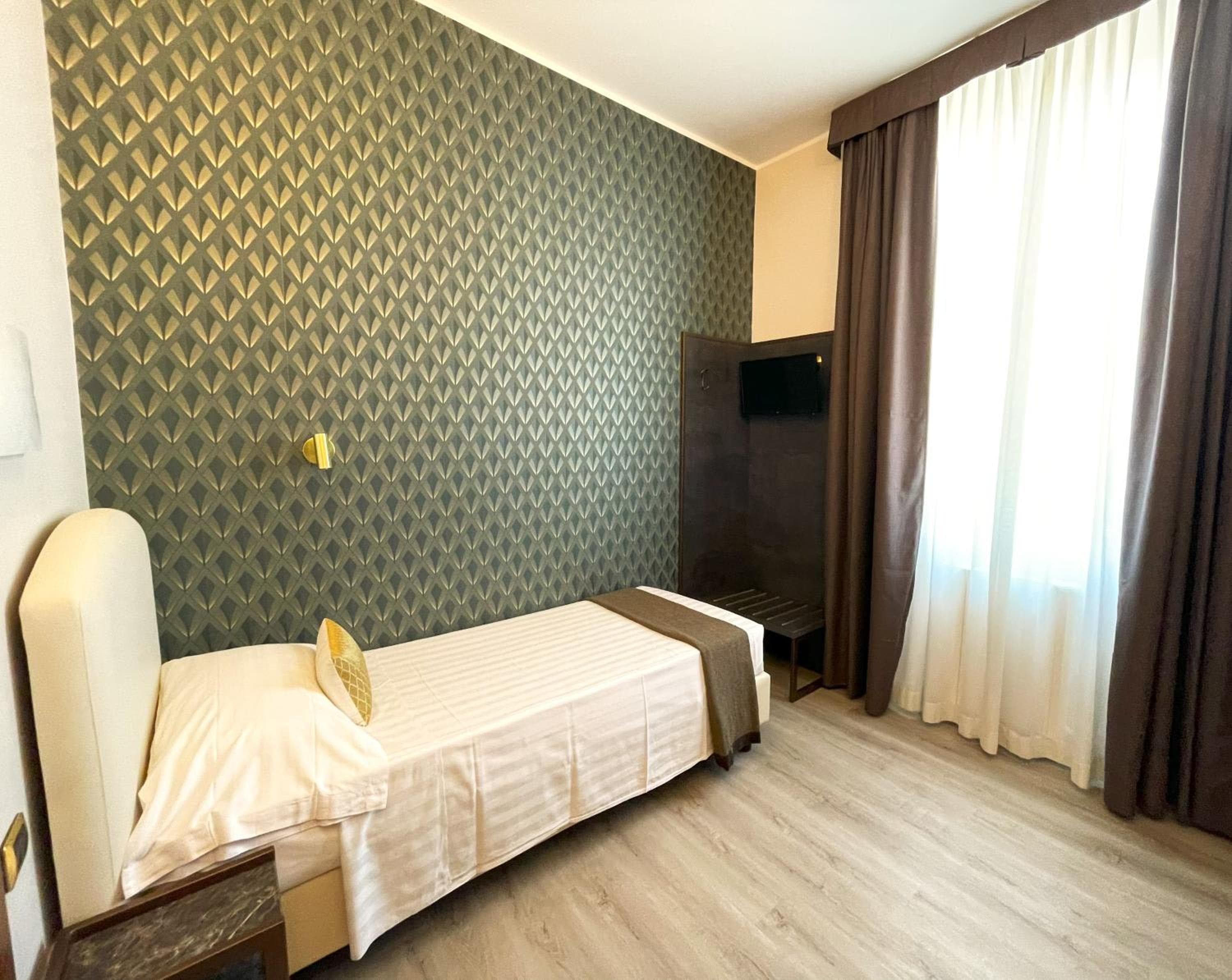 Hotel Florencia Milán — 23