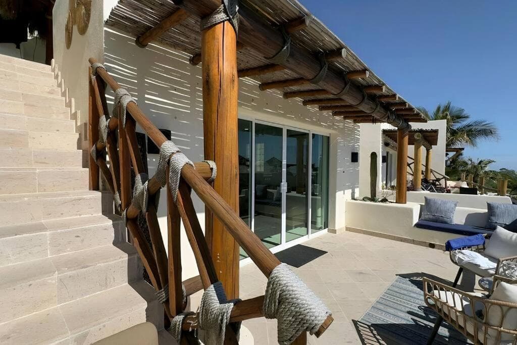 La Vista Penthouse — 12