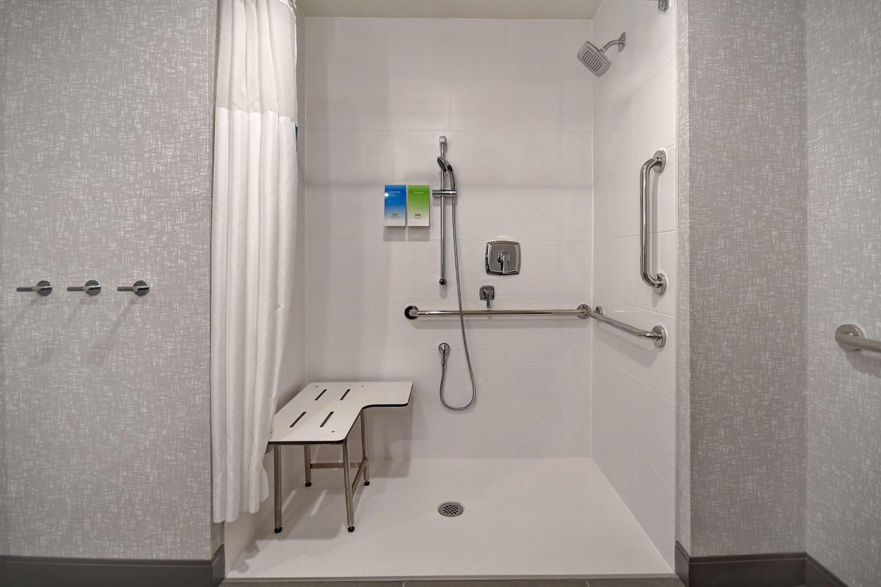 Hampton Inn & Suites Las Vegas Convention Center: nessuna tariffa resort — 7