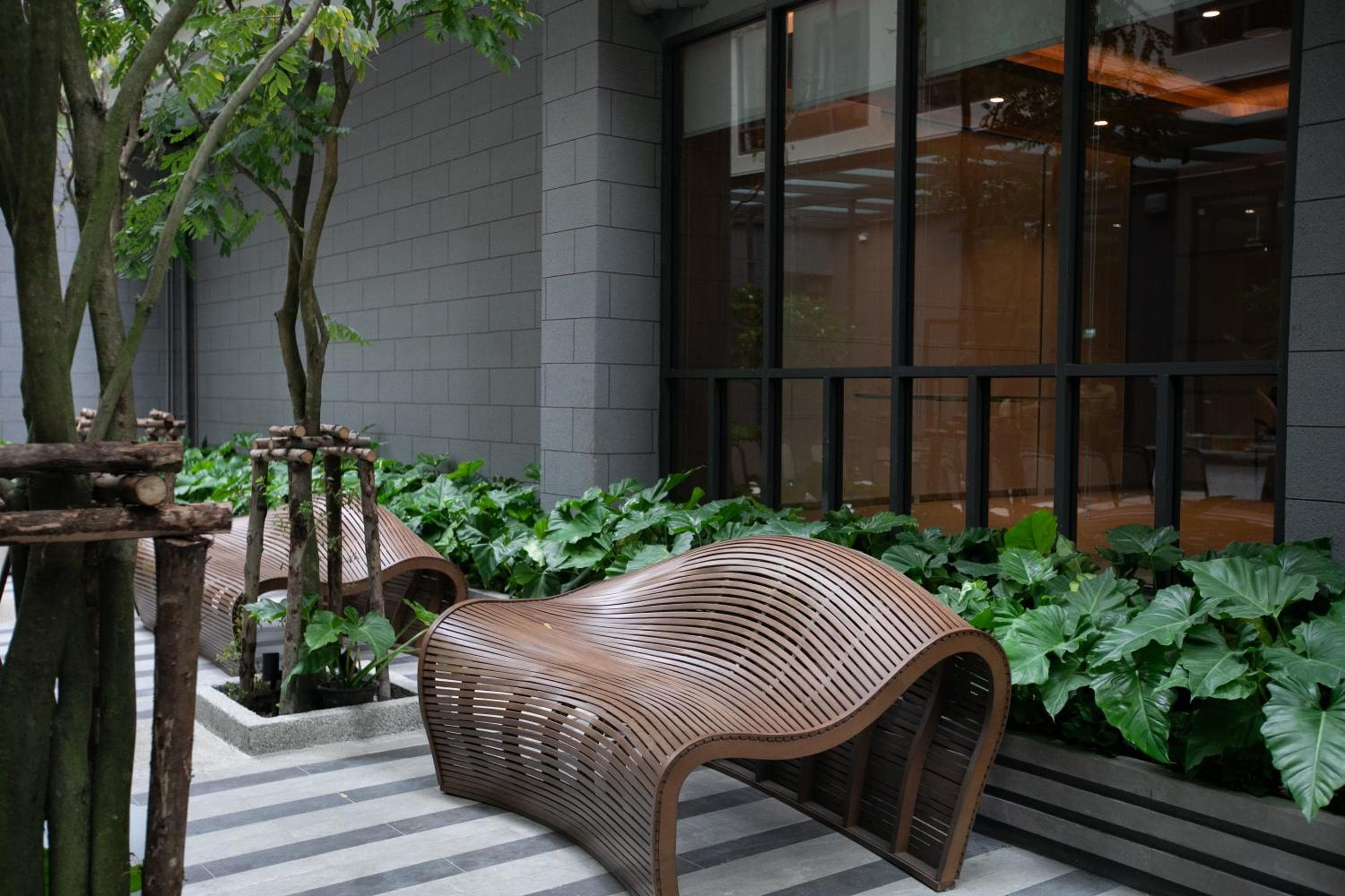 Courtyard by Marriott Bangkok Sukhumvit 20 — 24