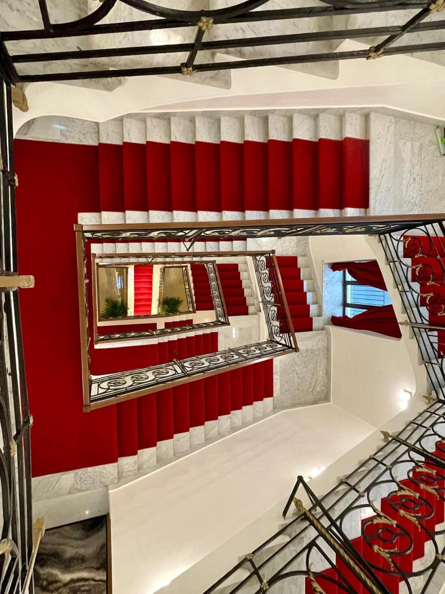 InterContinental Rome Ambasciatori Palace by IHG — 23