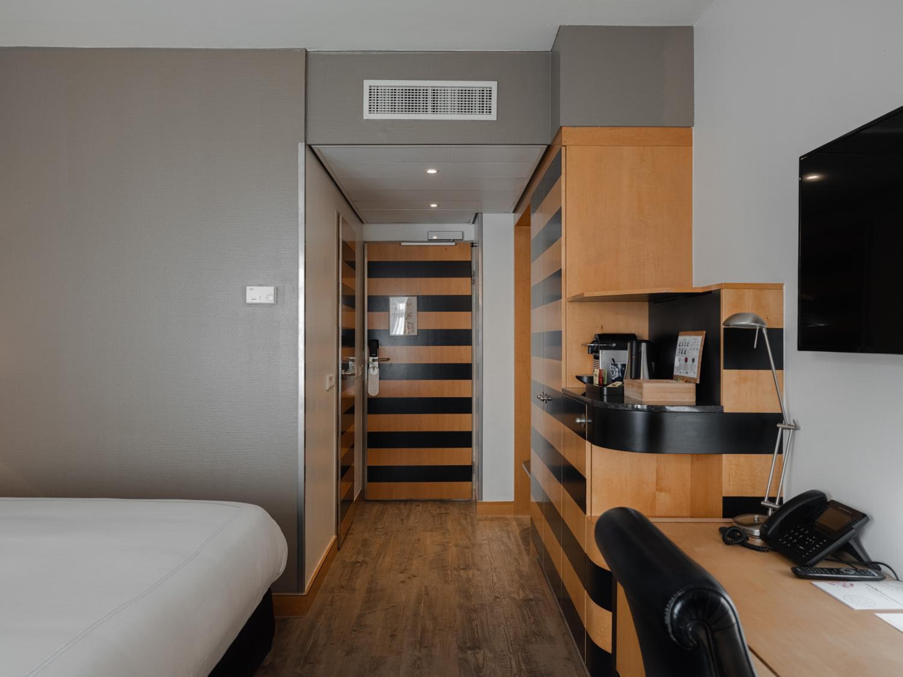 Swissôtel Amsterdam — 9