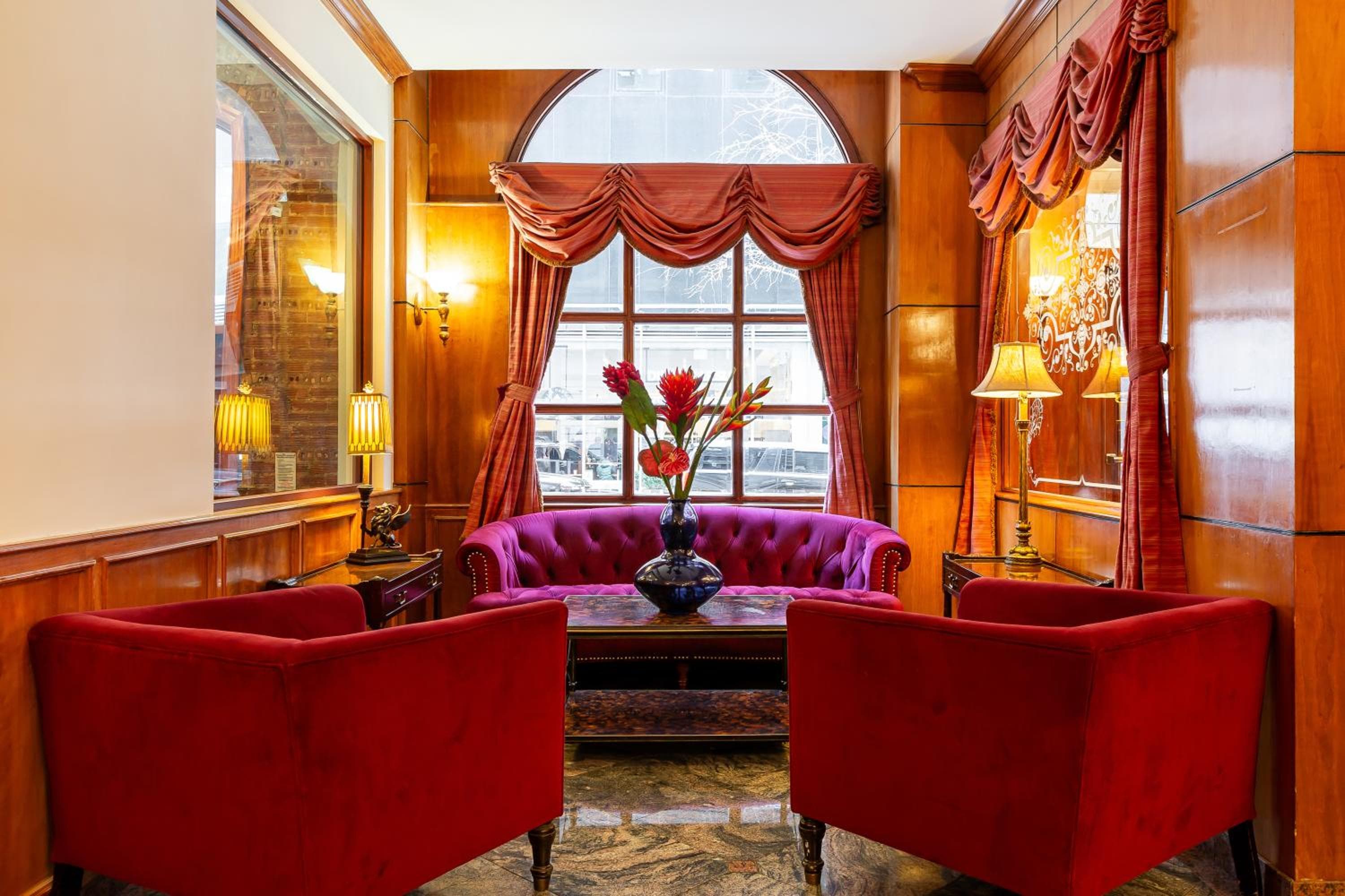 Hotel Santiago — 7